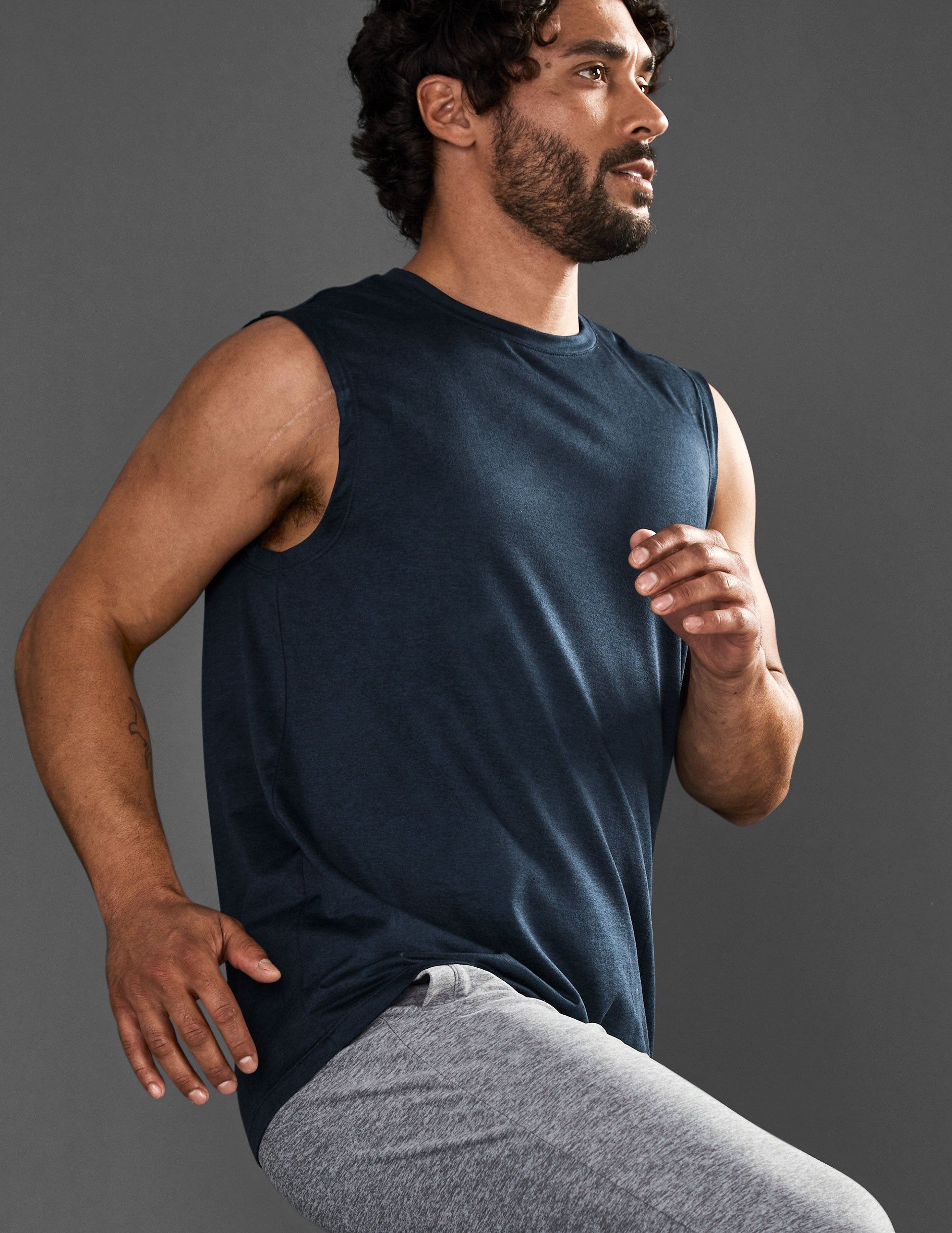 Featherweight Freeflo Men's Muscle Tank sold by Beyond Yoga product image thumbnail 3