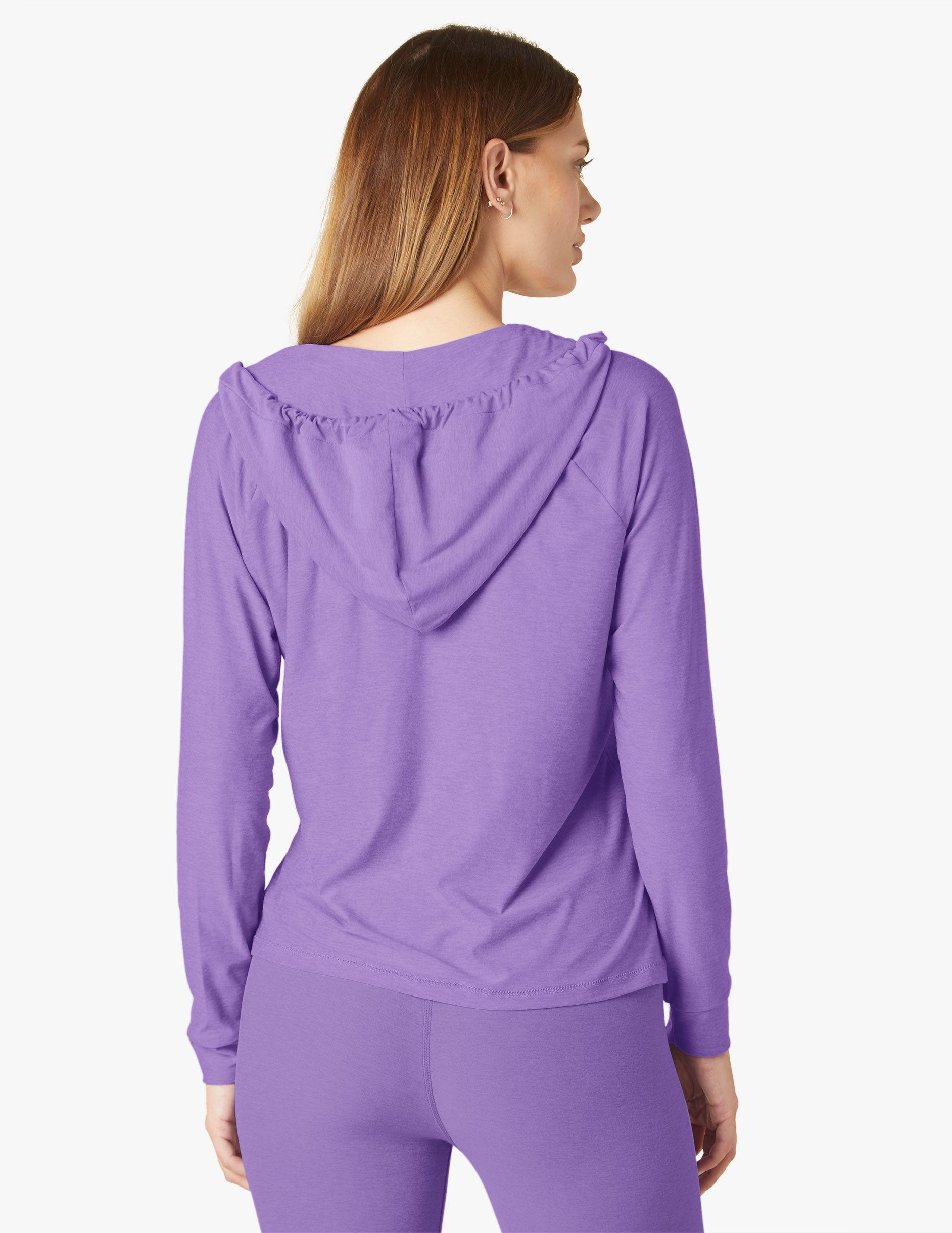 Featherweight The Splits Hoodie sold by Beyond Yoga product image thumbnail 4