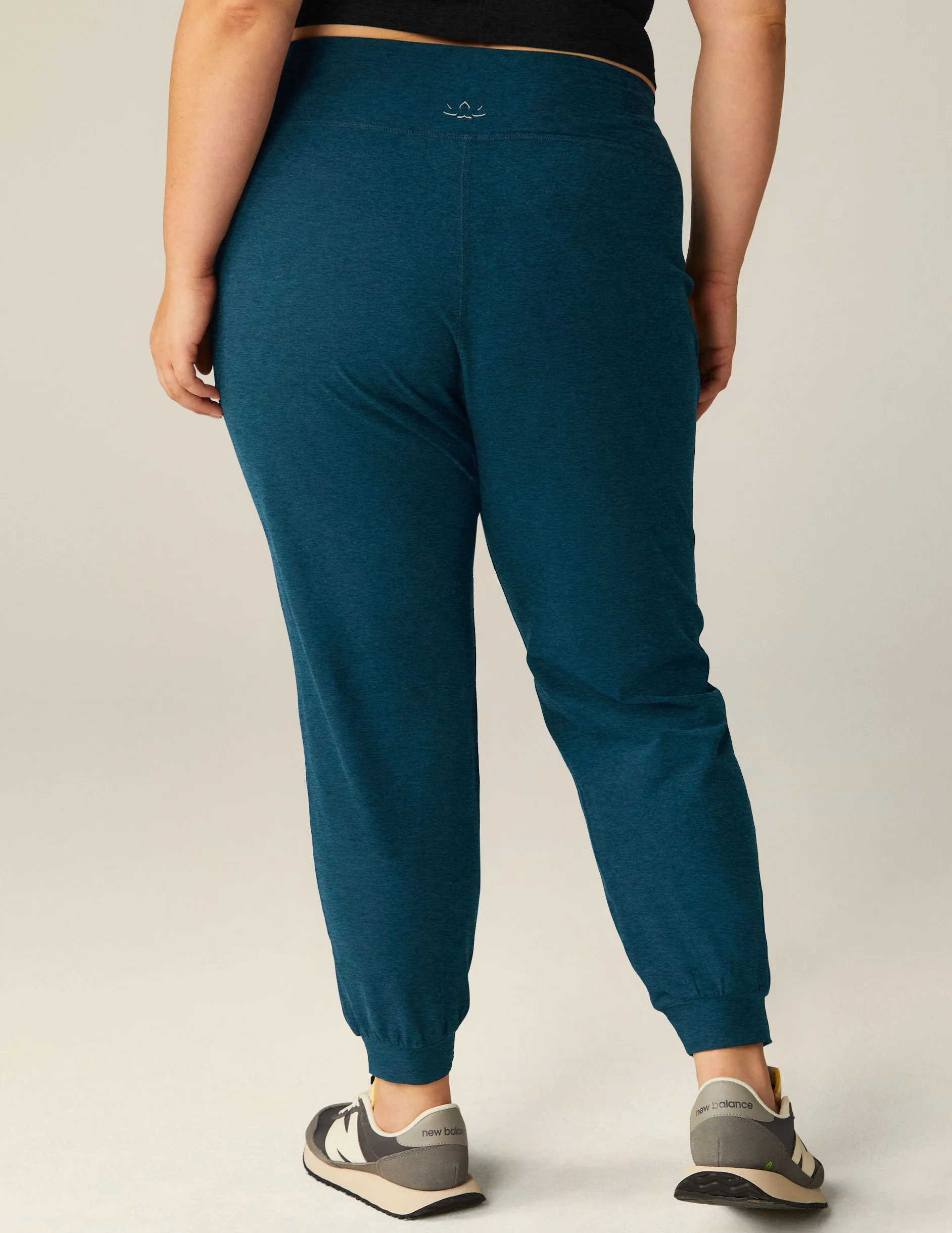 Spacedye Midi Jogger sold by Beyond Yoga product image thumbnail 2