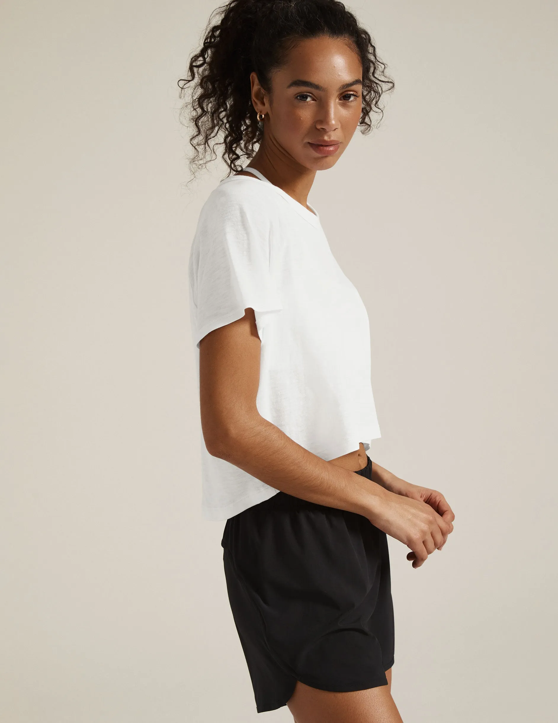 Signature High Low Cropped Tee sold by Beyond Yoga product image thumbnail 2