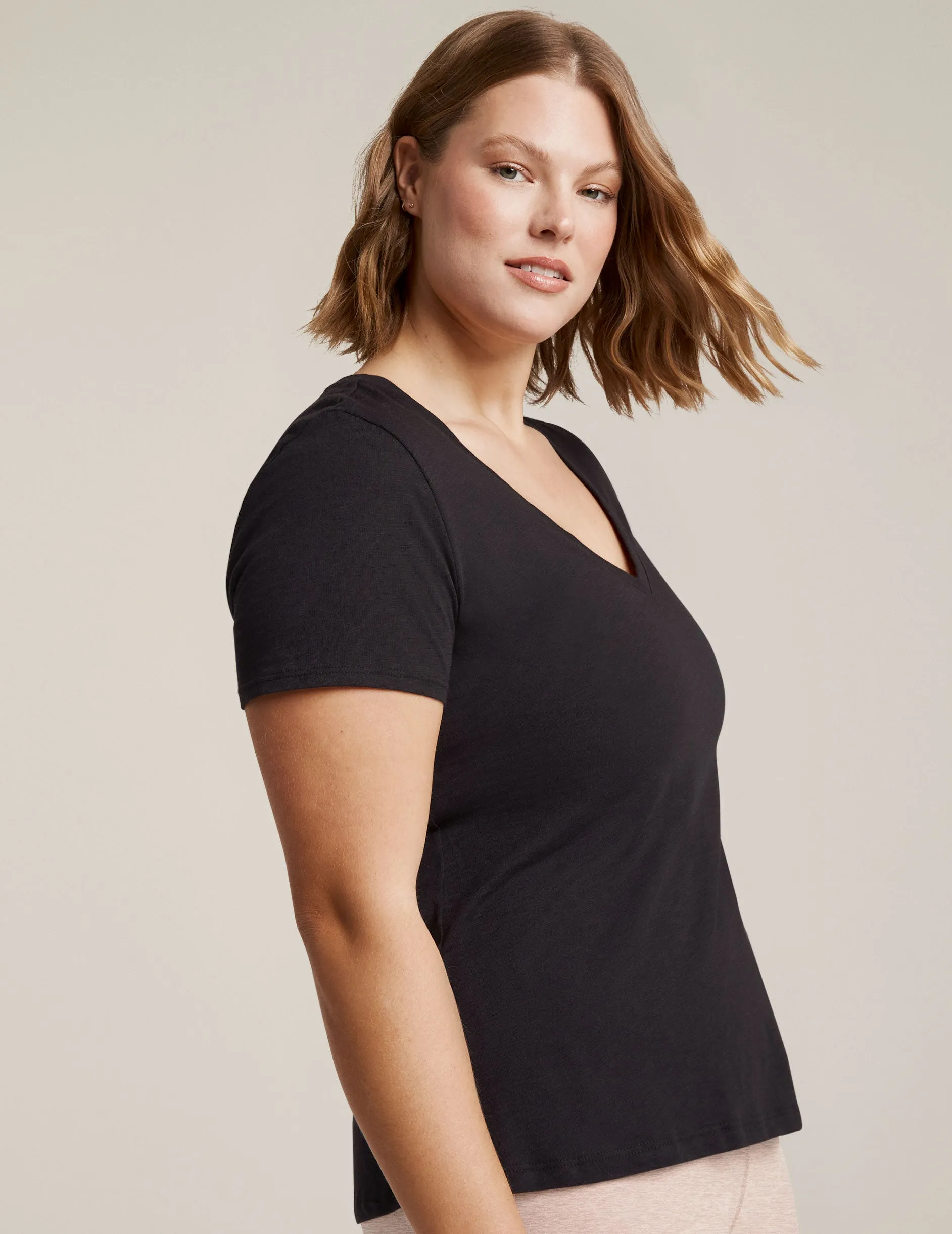 Signature V-Neck Tee sold by Beyond Yoga product image thumbnail 2