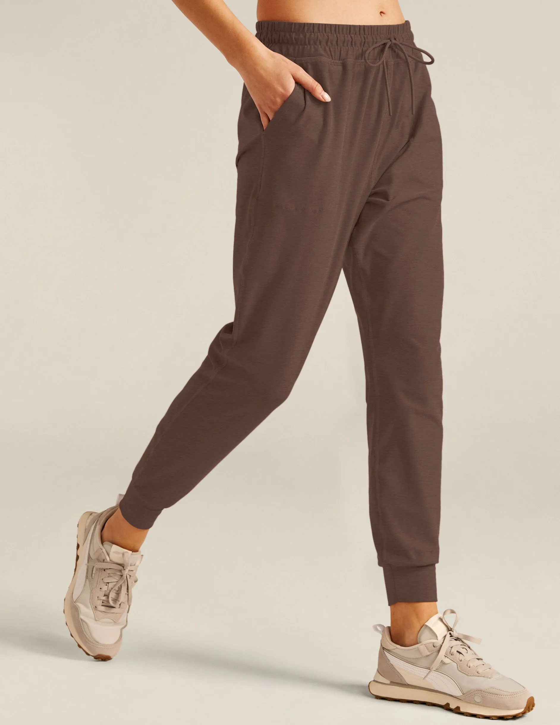 Spacedye Commuter Midi Jogger sold by Beyond Yoga product image thumbnail 2