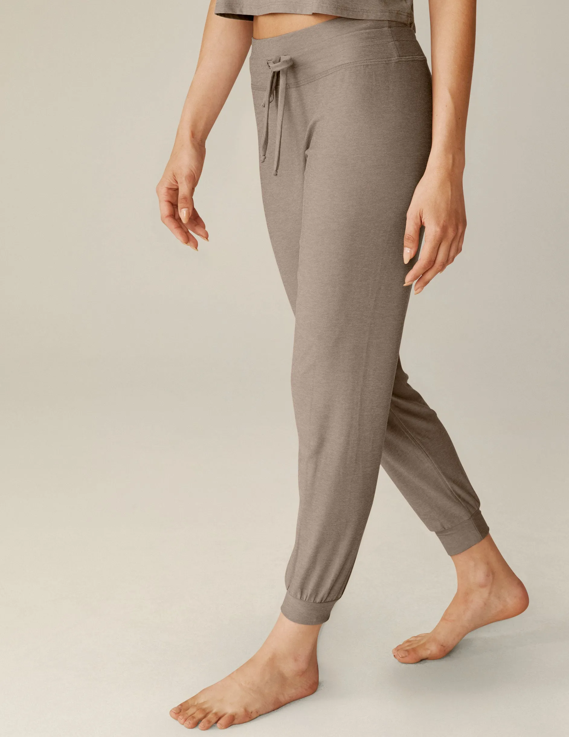 Featherweight Lounge Around Midi Jogger sold by Beyond Yoga product image thumbnail 2