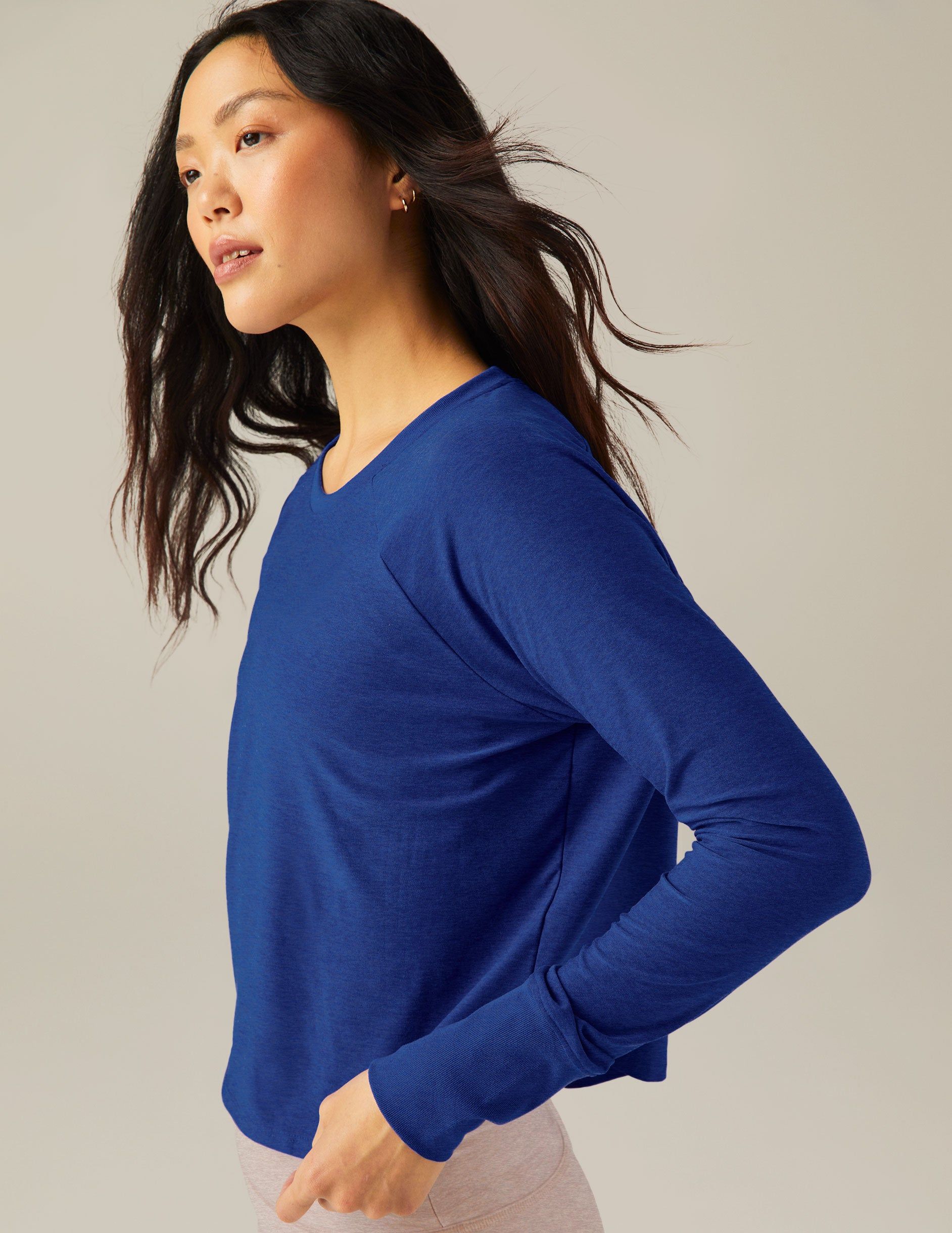 Featherweight Daydreamer Pullover sold by Beyond Yoga product image thumbnail 2