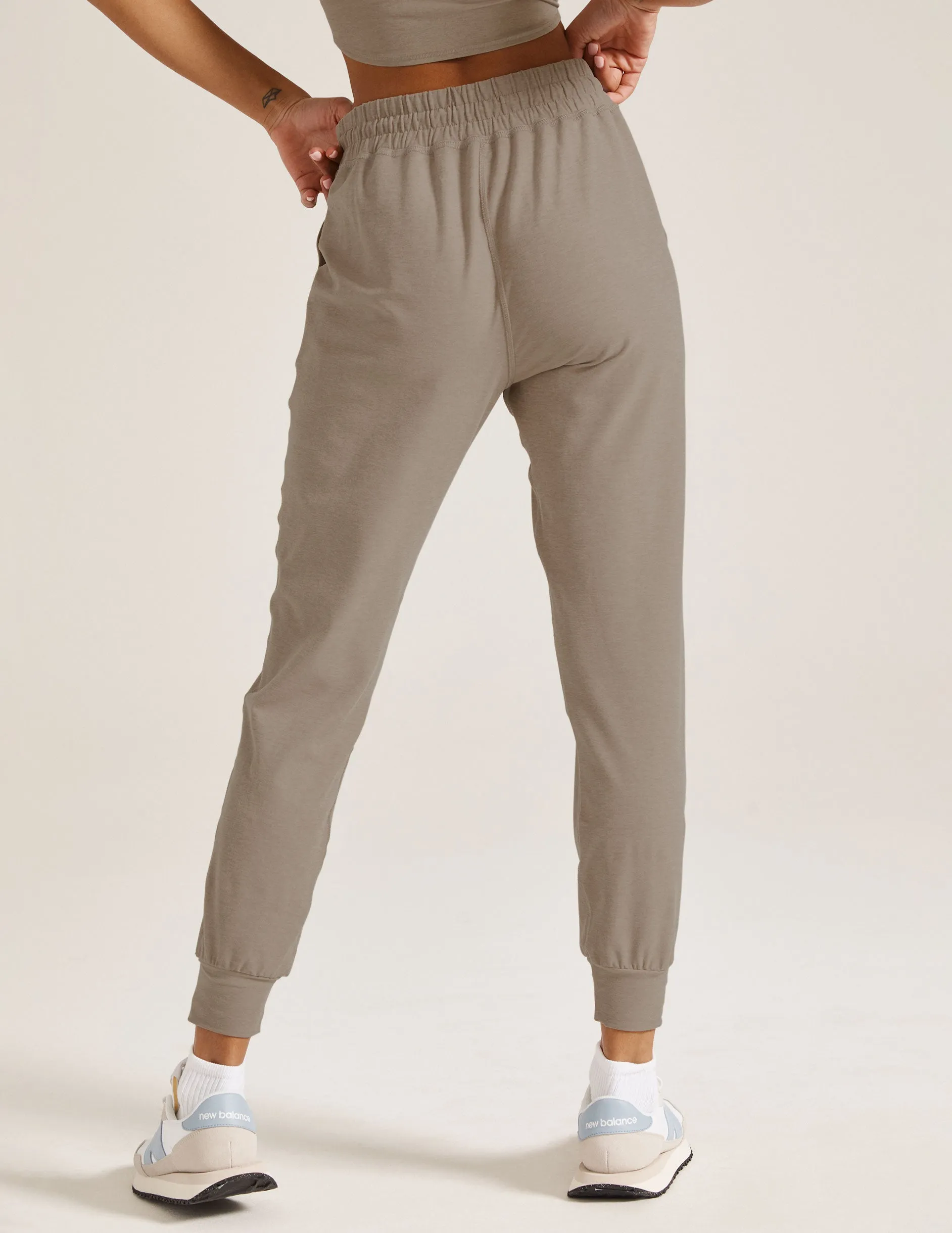 Spacedye Commuter Midi Jogger sold by Beyond Yoga product image thumbnail 3