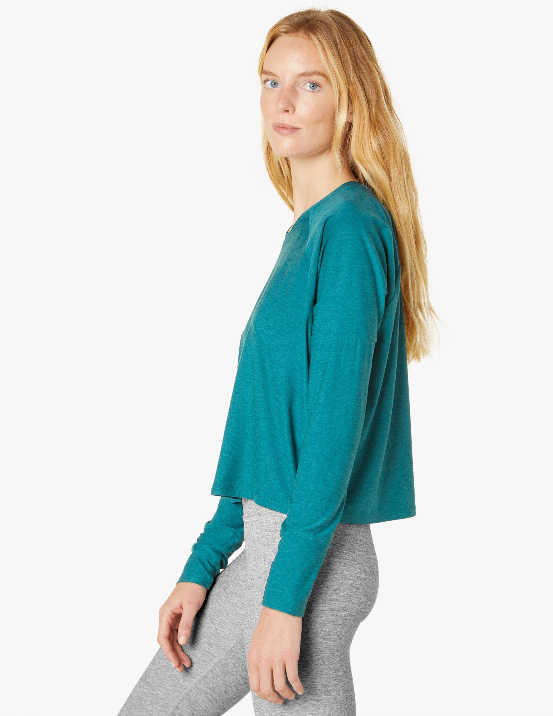 Featherweight Daydreamer Pullover sold by Beyond Yoga product image thumbnail 3