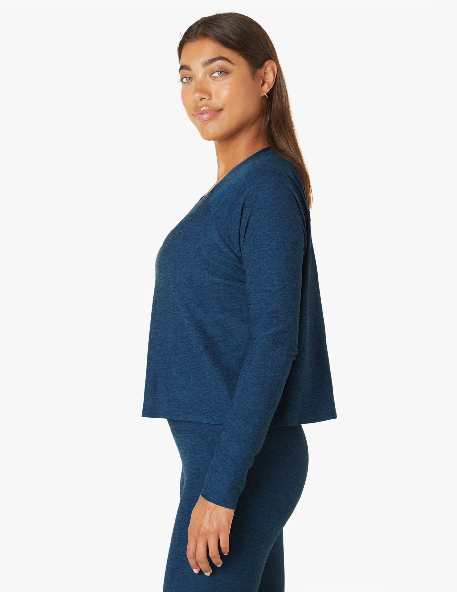 Featherweight Daydreamer Pullover sold by Beyond Yoga product image thumbnail 3