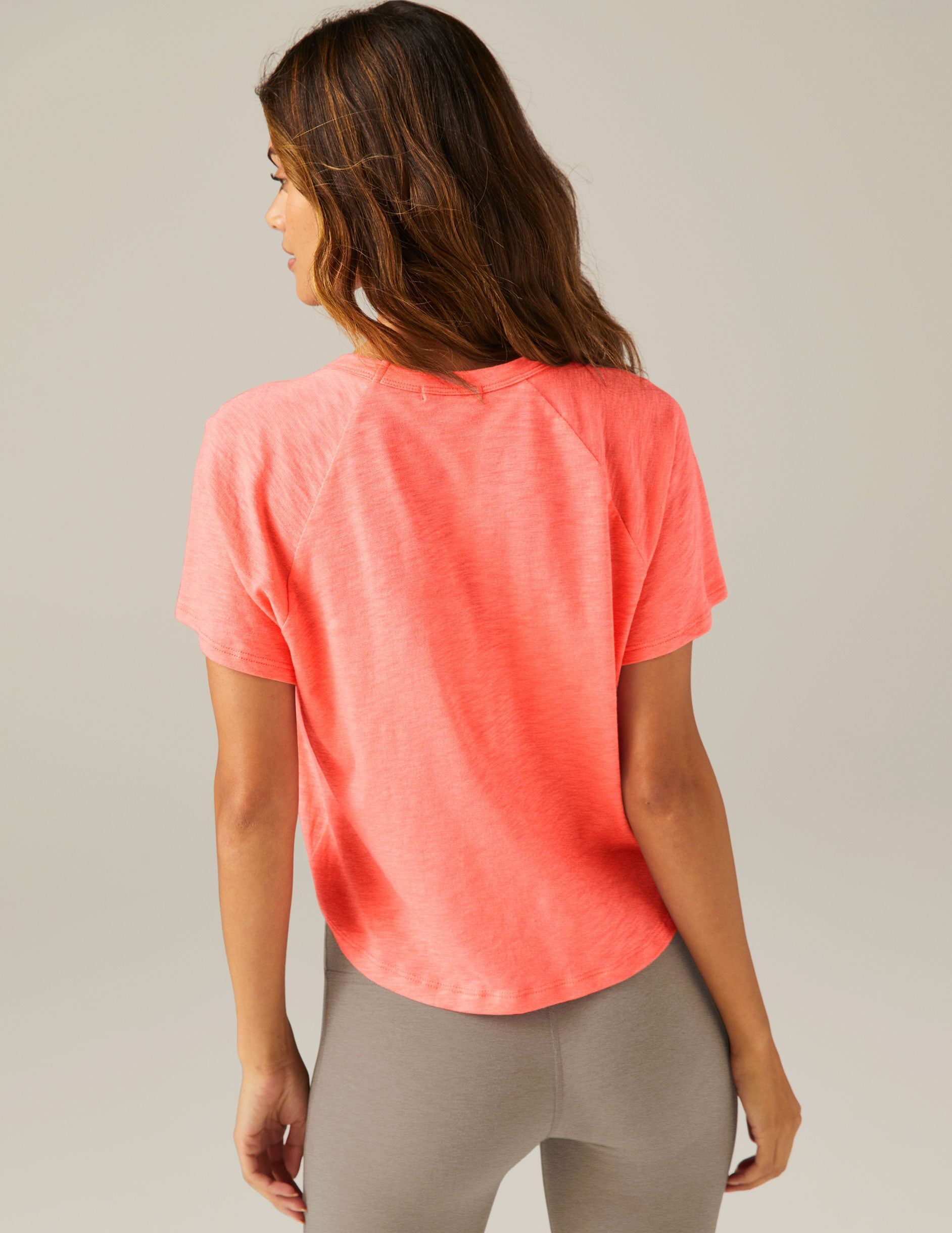 Signature High Low Cropped Tee sold by Beyond Yoga product image thumbnail 3