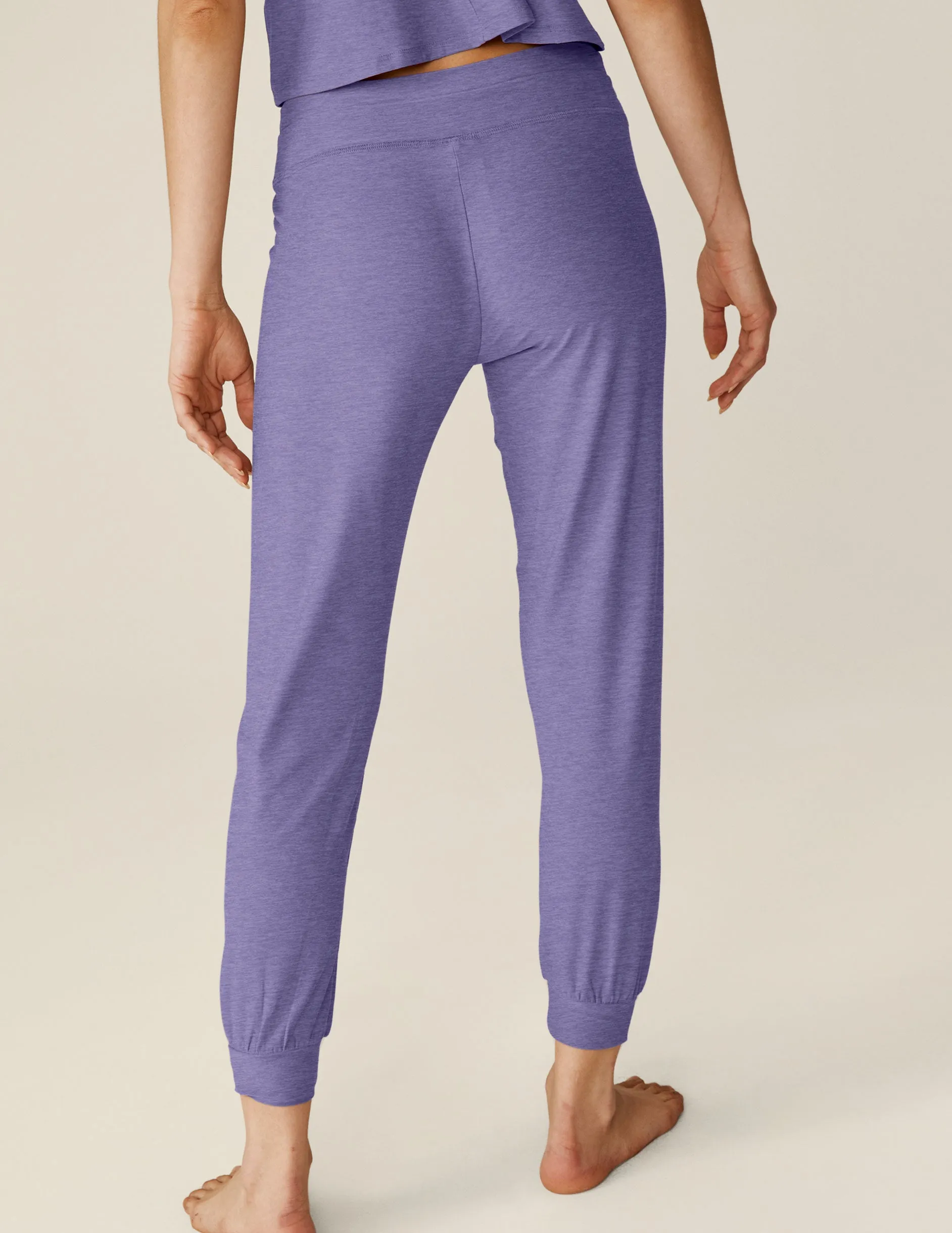 Featherweight Lounge Around Midi Jogger sold by Beyond Yoga product image thumbnail 2