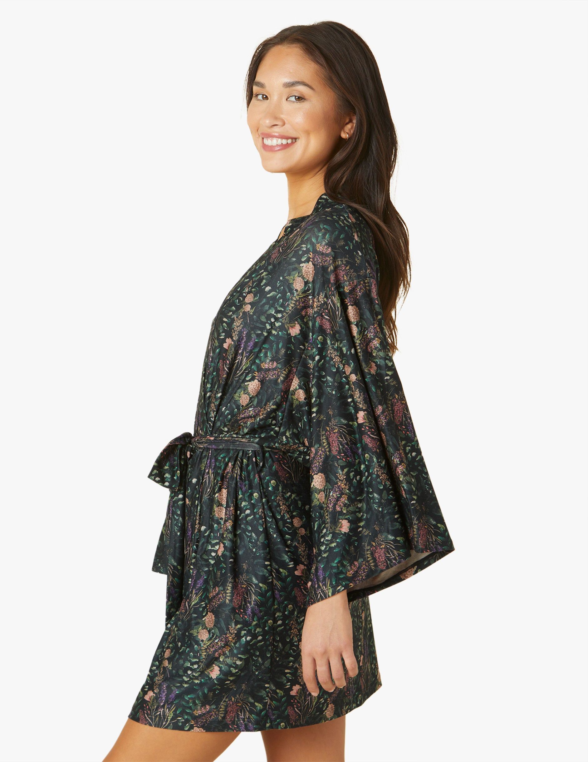 Featherweight SoftMark Comfort Queen Sleep Robe sold by Beyond Yoga product image thumbnail 3