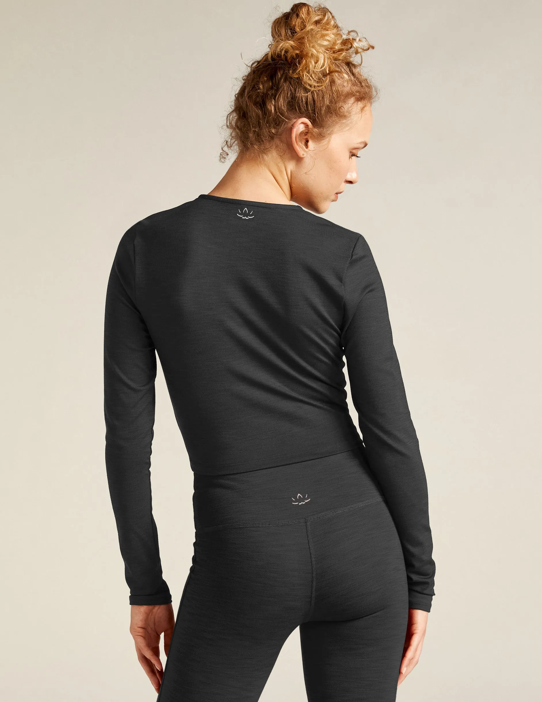 Heather Rib Frame Cropped Pullover sold by Beyond Yoga product image thumbnail 3