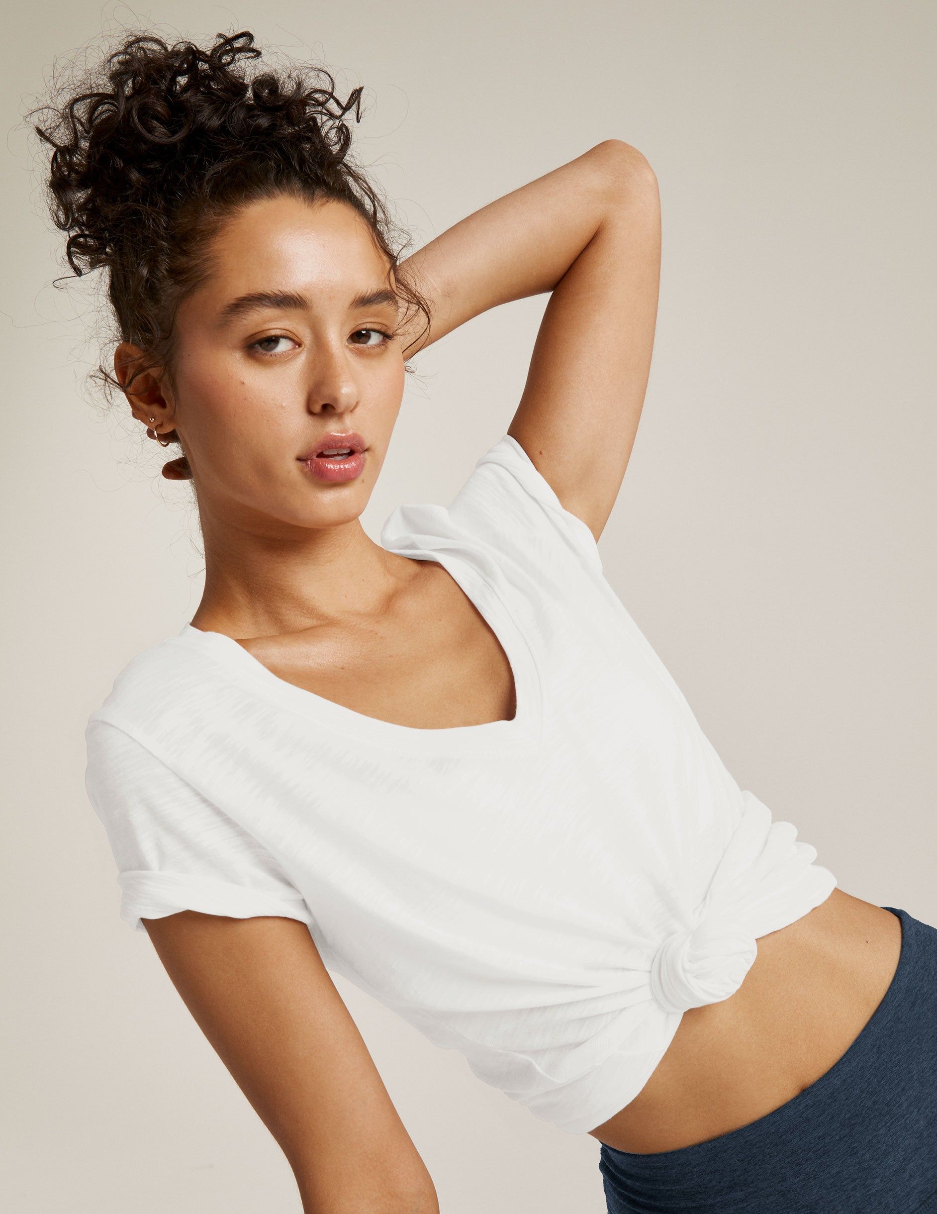 Signature V-Neck Tee sold by Beyond Yoga product image thumbnail 4