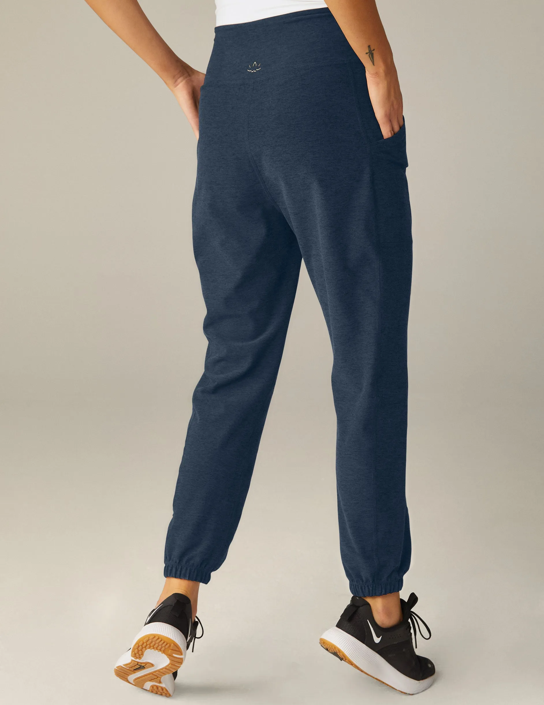 Spacedye City Midi Jogger sold by Beyond Yoga product image thumbnail 3
