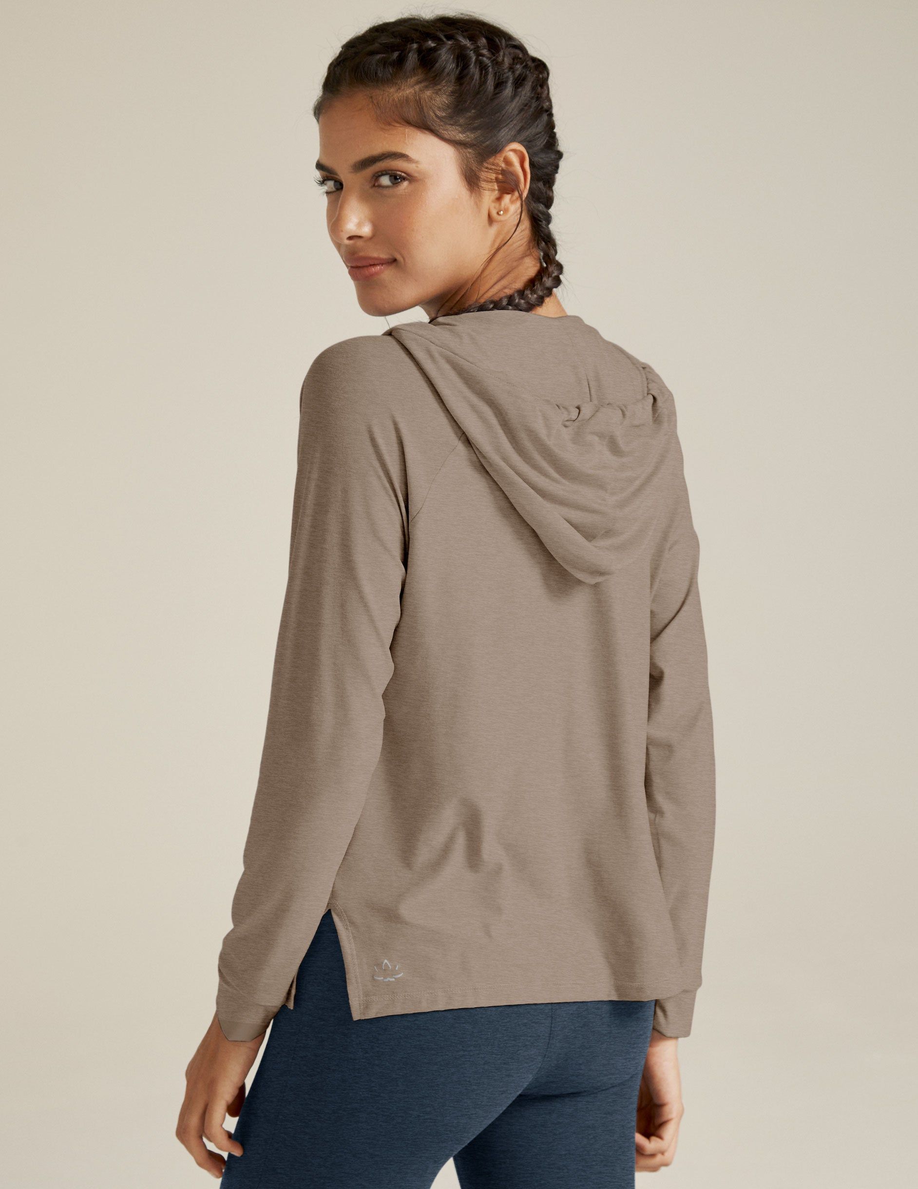 Featherweight The Splits Hoodie sold by Beyond Yoga product image thumbnail 3