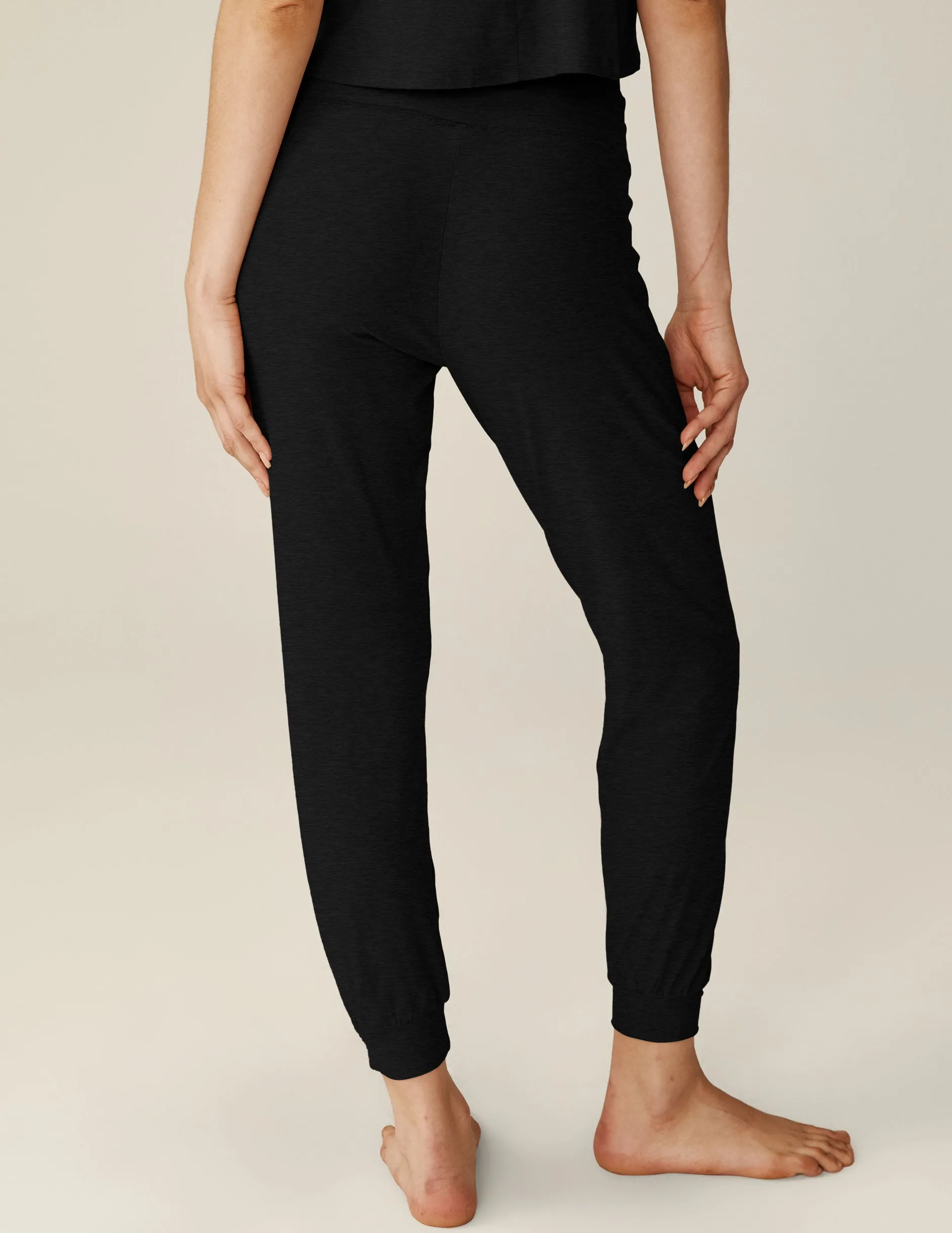 Featherweight Lounge Around Midi Jogger sold by Beyond Yoga product image thumbnail 3