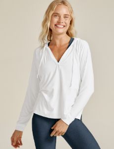 Featherweight The Splits Hoodie sold by Beyond Yoga