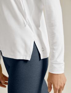 Featherweight The Splits Hoodie sold by Beyond Yoga