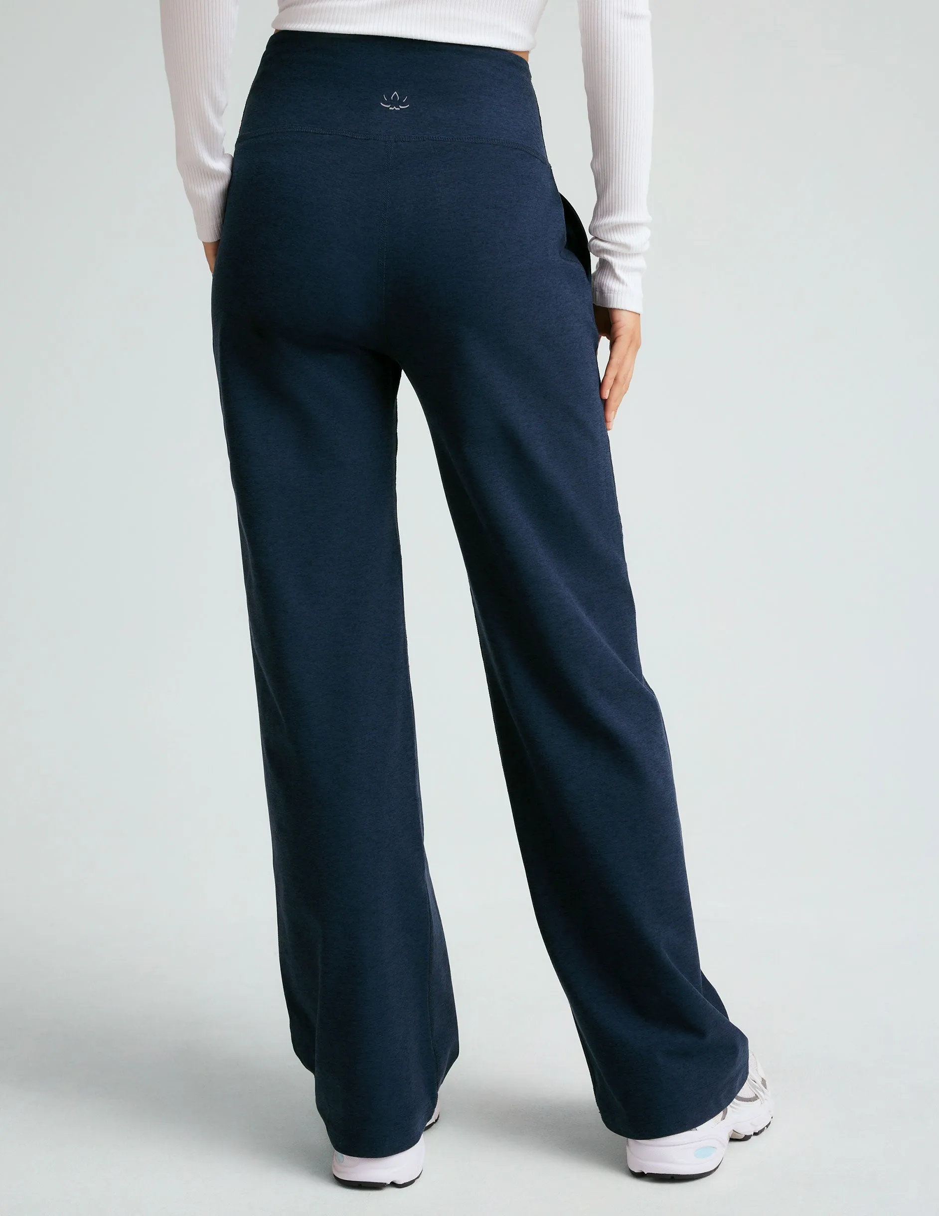 Spacedye Laid Back Wide Leg Pant sold by Beyond Yoga product image thumbnail 3