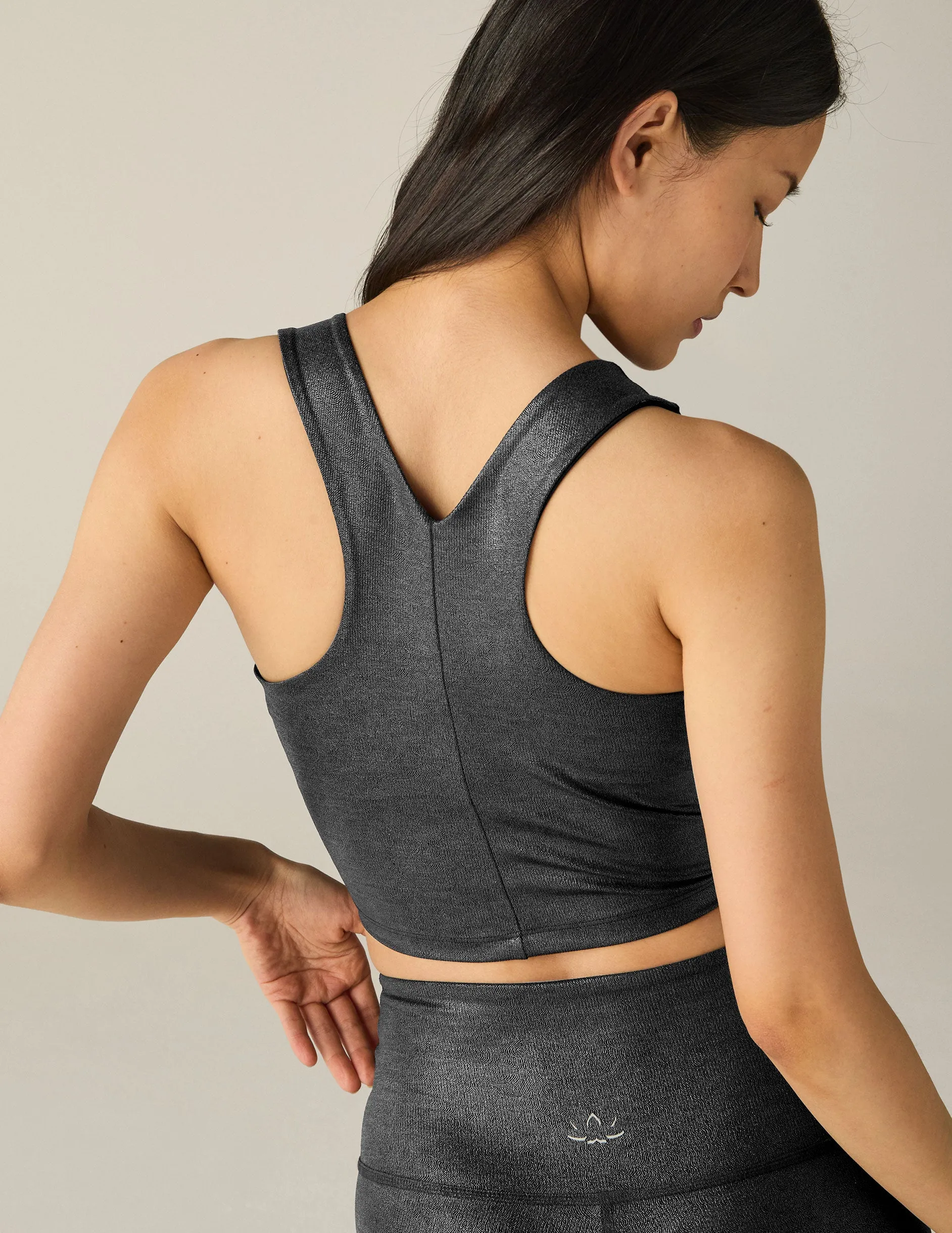 Heather Rib Black Shine Glow On Cropped Tank sold by Beyond Yoga product image thumbnail 2