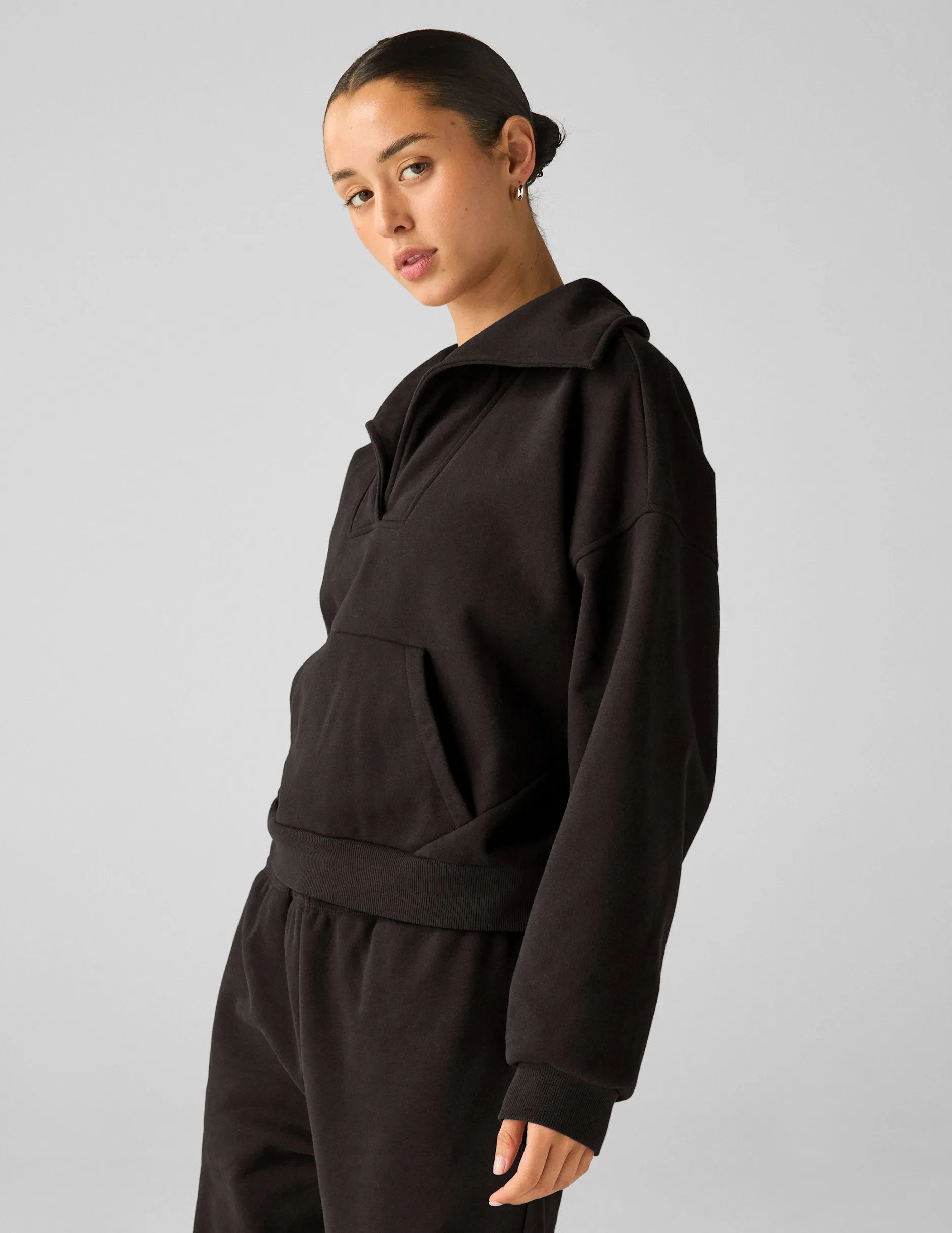 LuxeFleece Street Smart Pullover sold by Beyond Yoga product image thumbnail 4