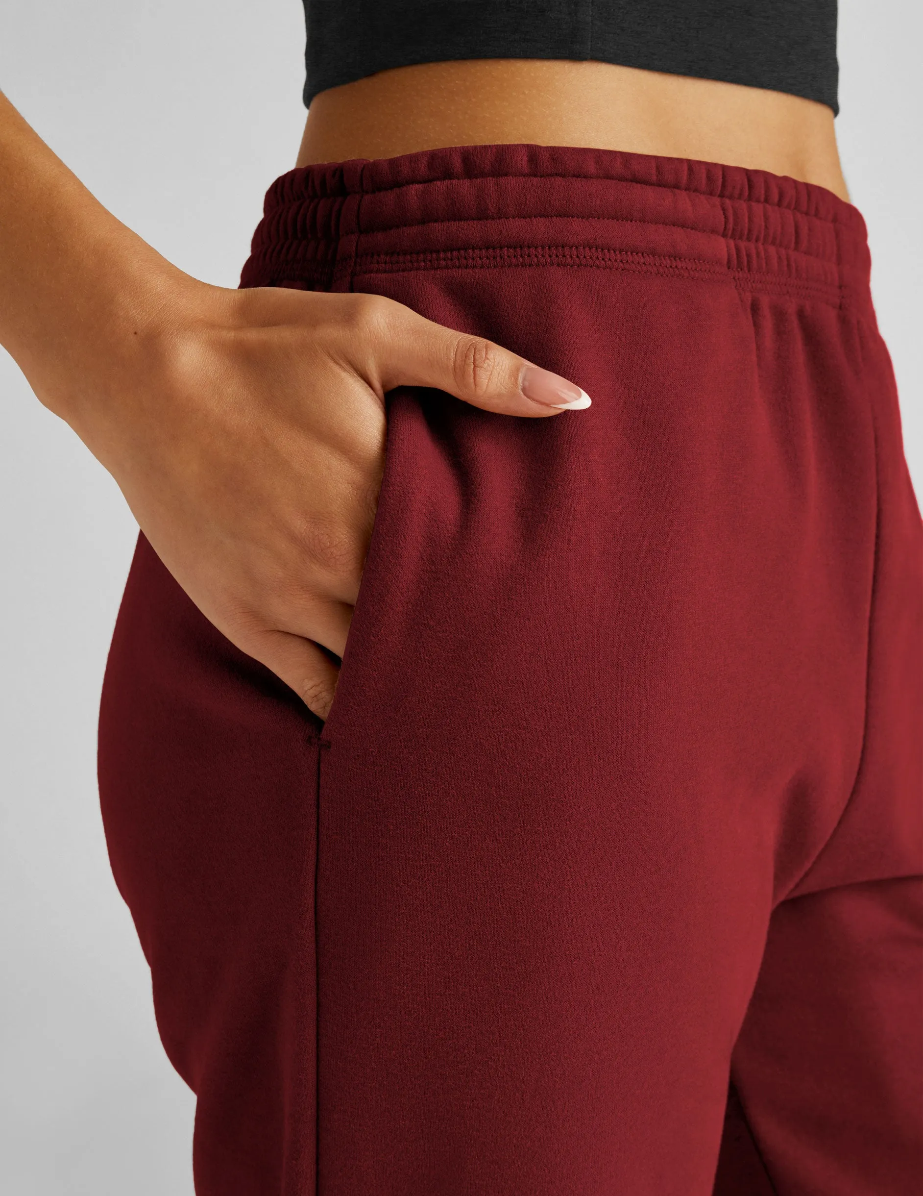 LuxeFleece Sweatpant sold by Beyond Yoga product image thumbnail 5