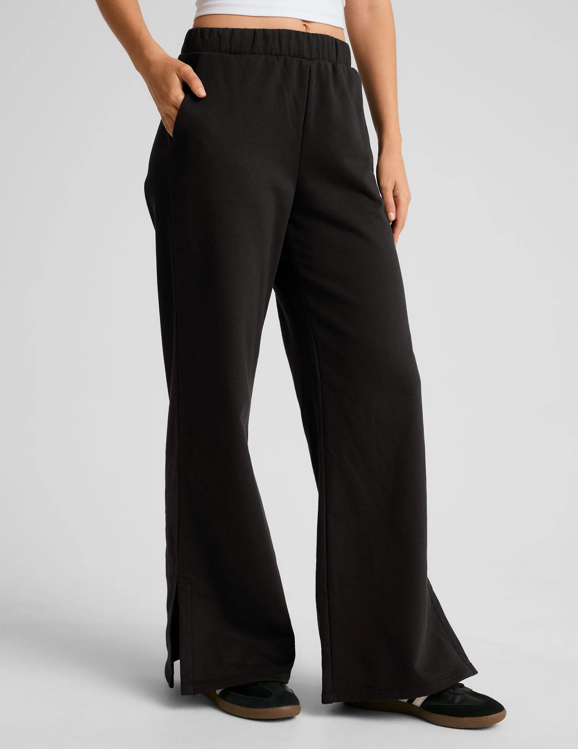 LuxeFleece Wide Leg Pant sold by Beyond Yoga product image thumbnail 3