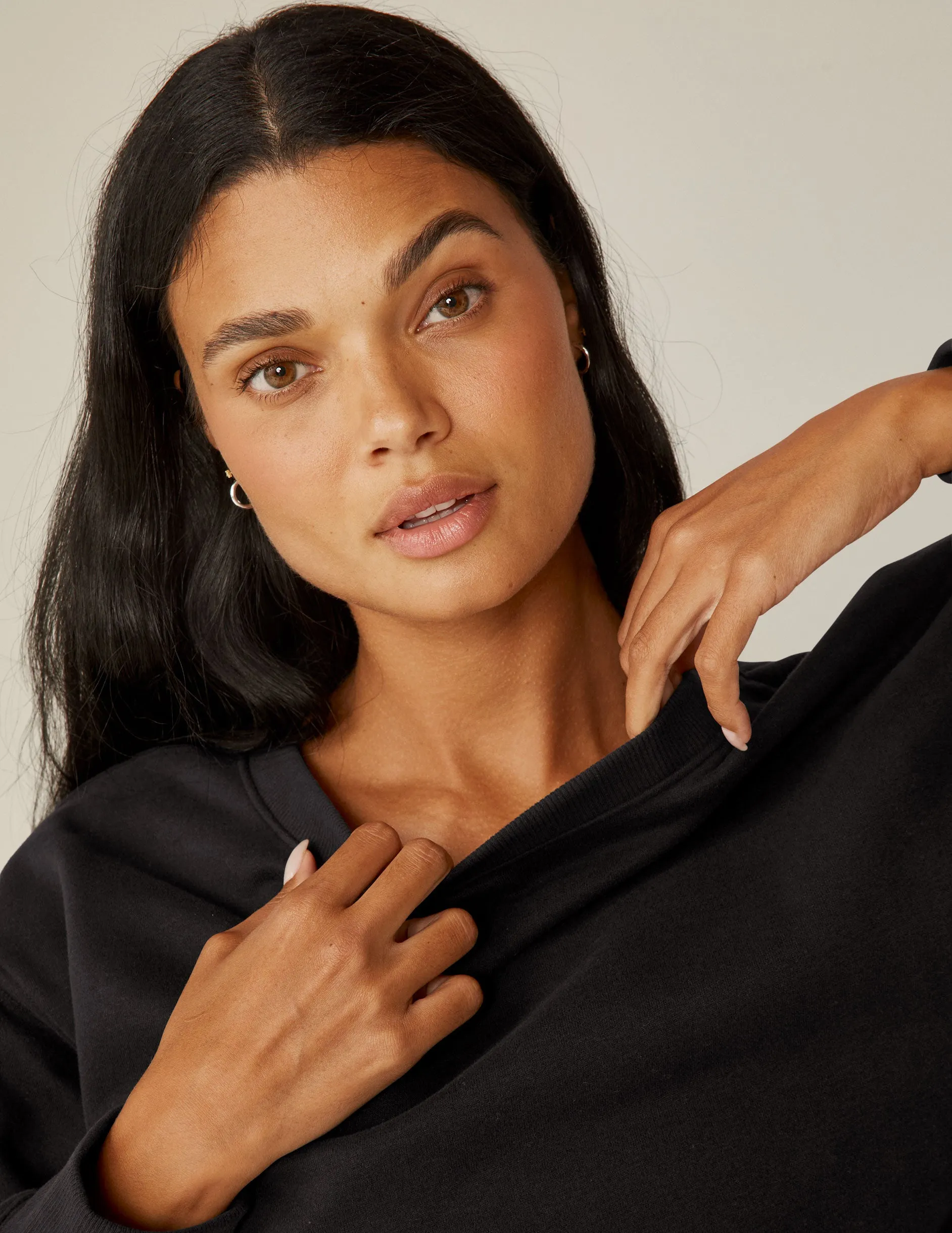 LuxeFleece Crewneck Sweatshirt sold by Beyond Yoga product image thumbnail 4