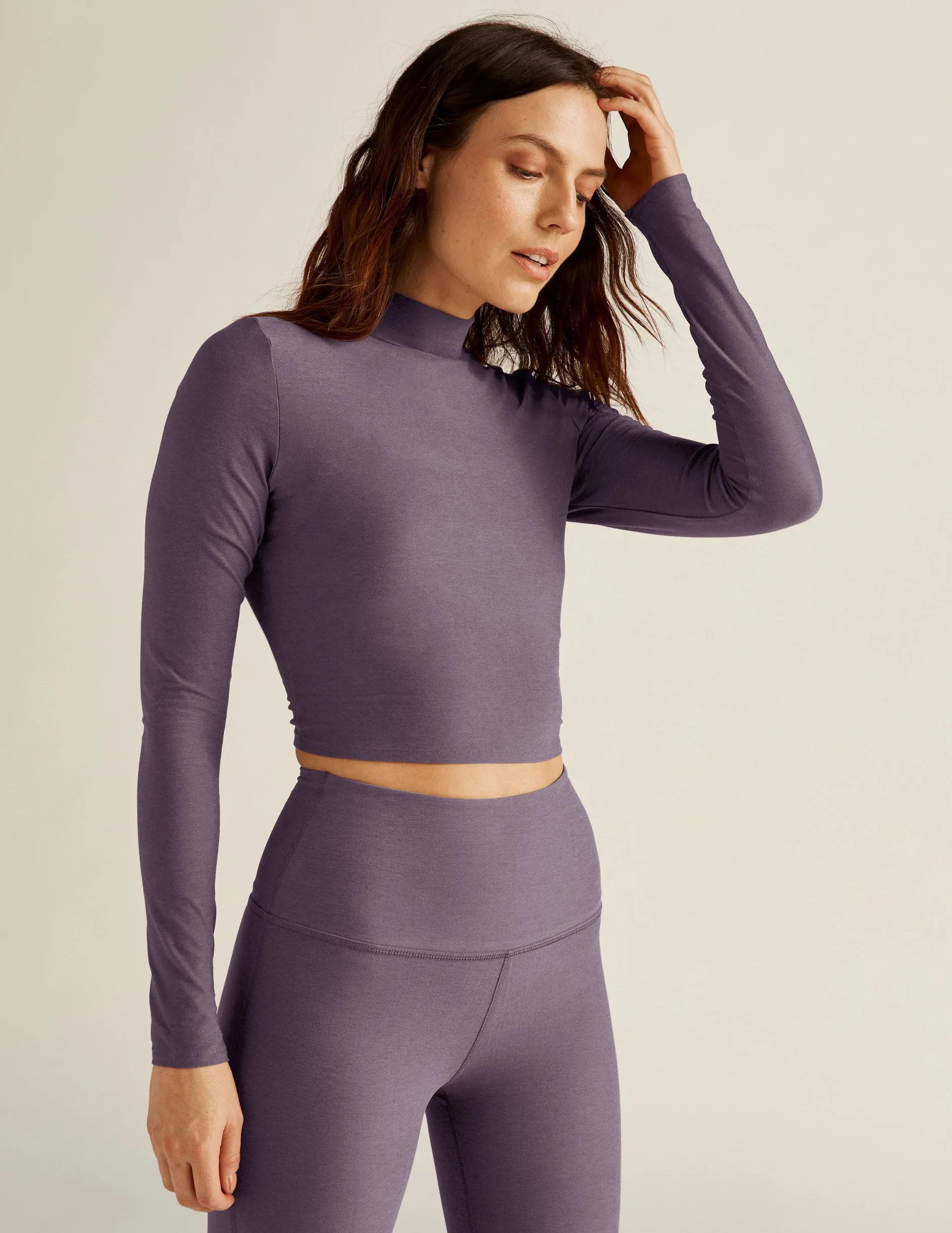 Featherweight Moving On Cropped Pullover sold by Beyond Yoga product image thumbnail 3
