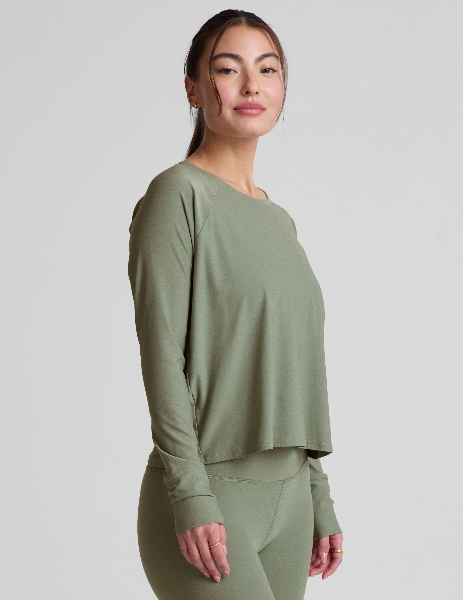 Featherweight Daydreamer Pullover sold by Beyond Yoga product image thumbnail 2