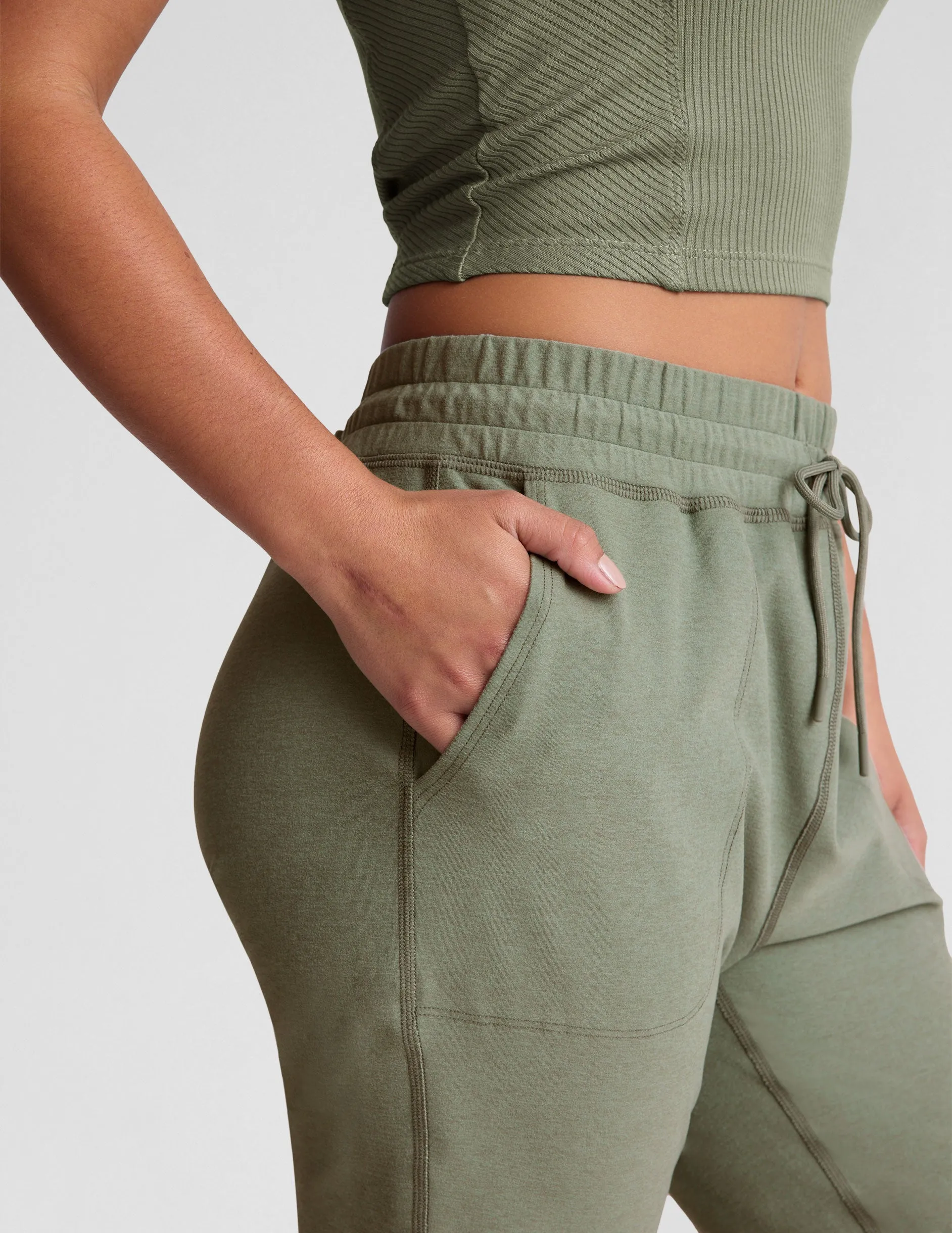 Spacedye Commuter Midi Jogger sold by Beyond Yoga product image thumbnail 4