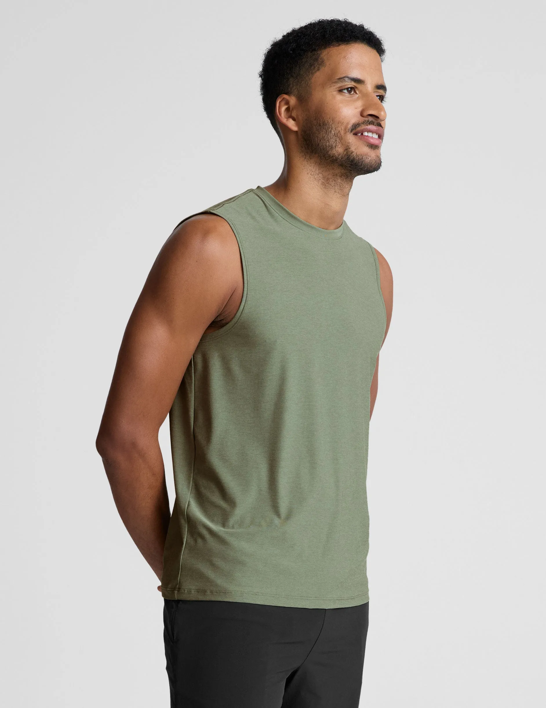 Featherweight Freeflo Men's Muscle Tank 2.0 sold by Beyond Yoga product image thumbnail 2