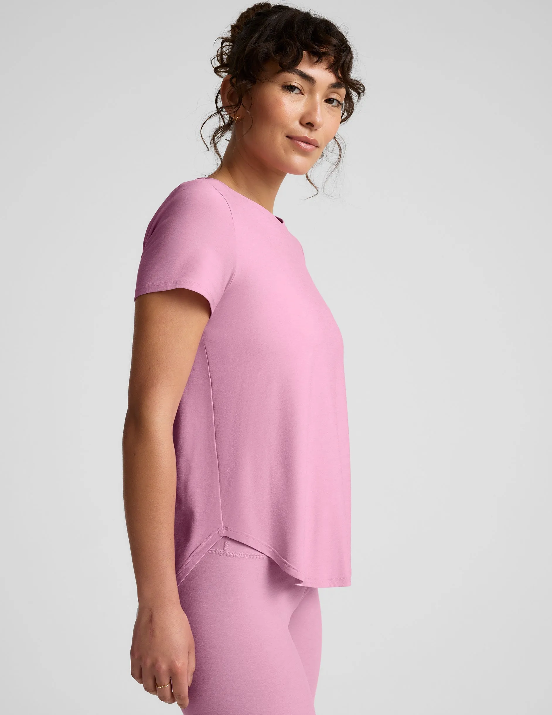 Featherweight On The Down Low Tee sold by Beyond Yoga product image thumbnail 2