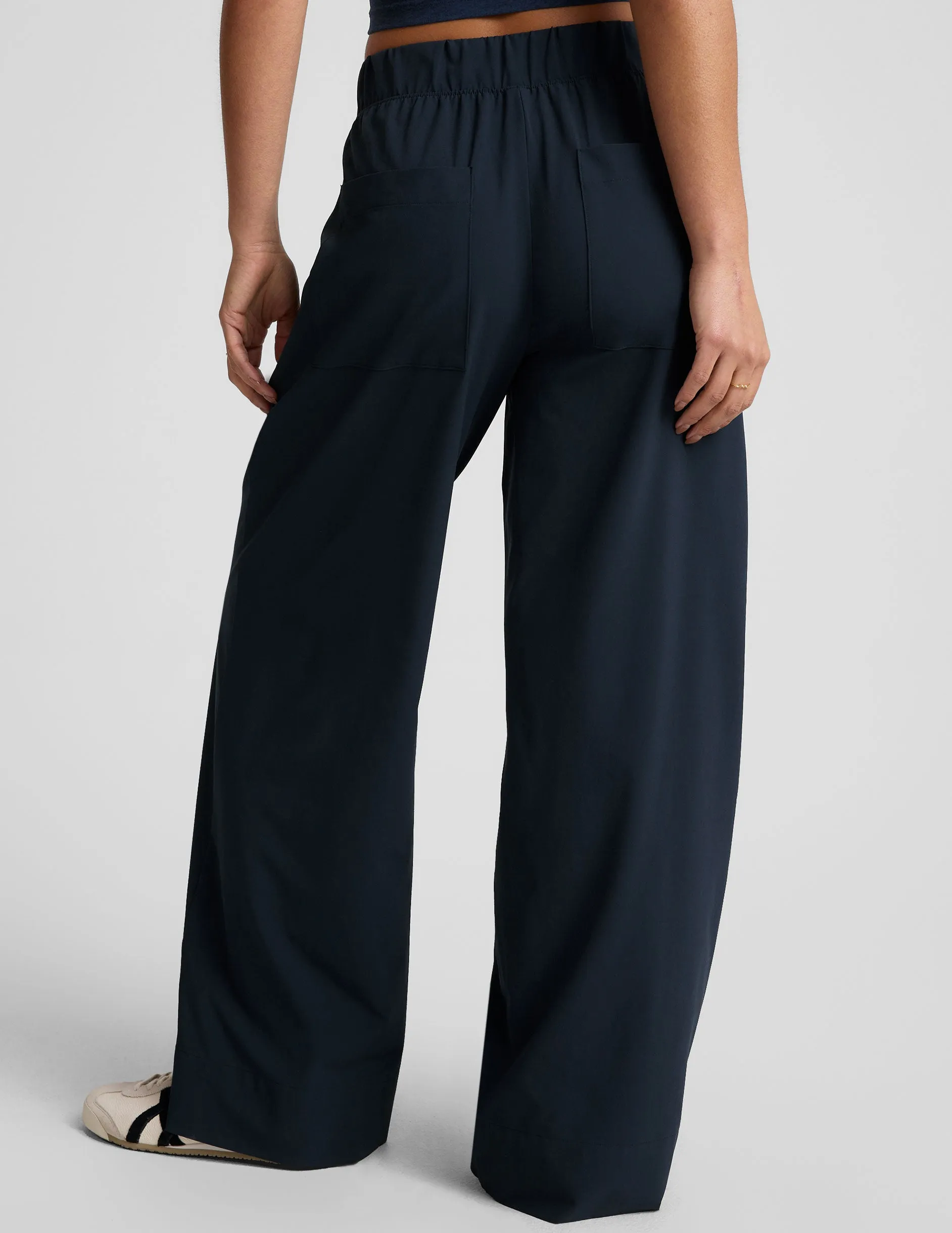 Easy Wide Leg Pant 31" sold by Beyond Yoga product image thumbnail 4