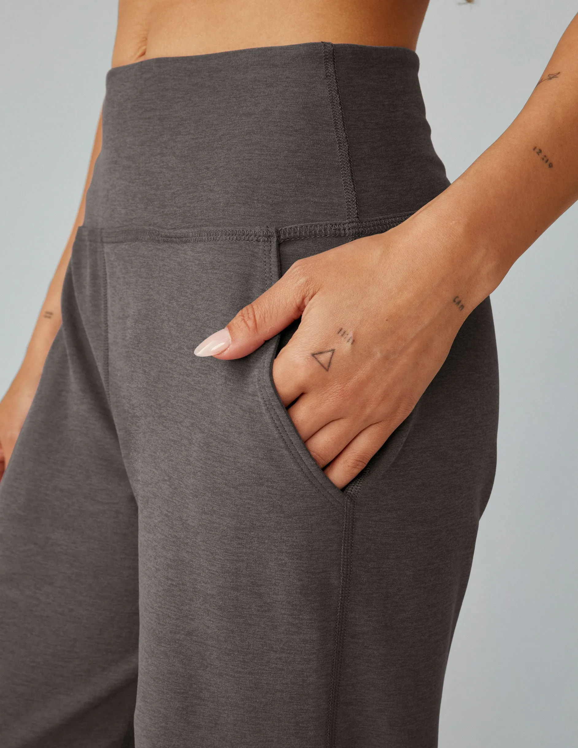 Spacedye Laid Back Wide Leg Pant 31" sold by Beyond Yoga product image thumbnail 4