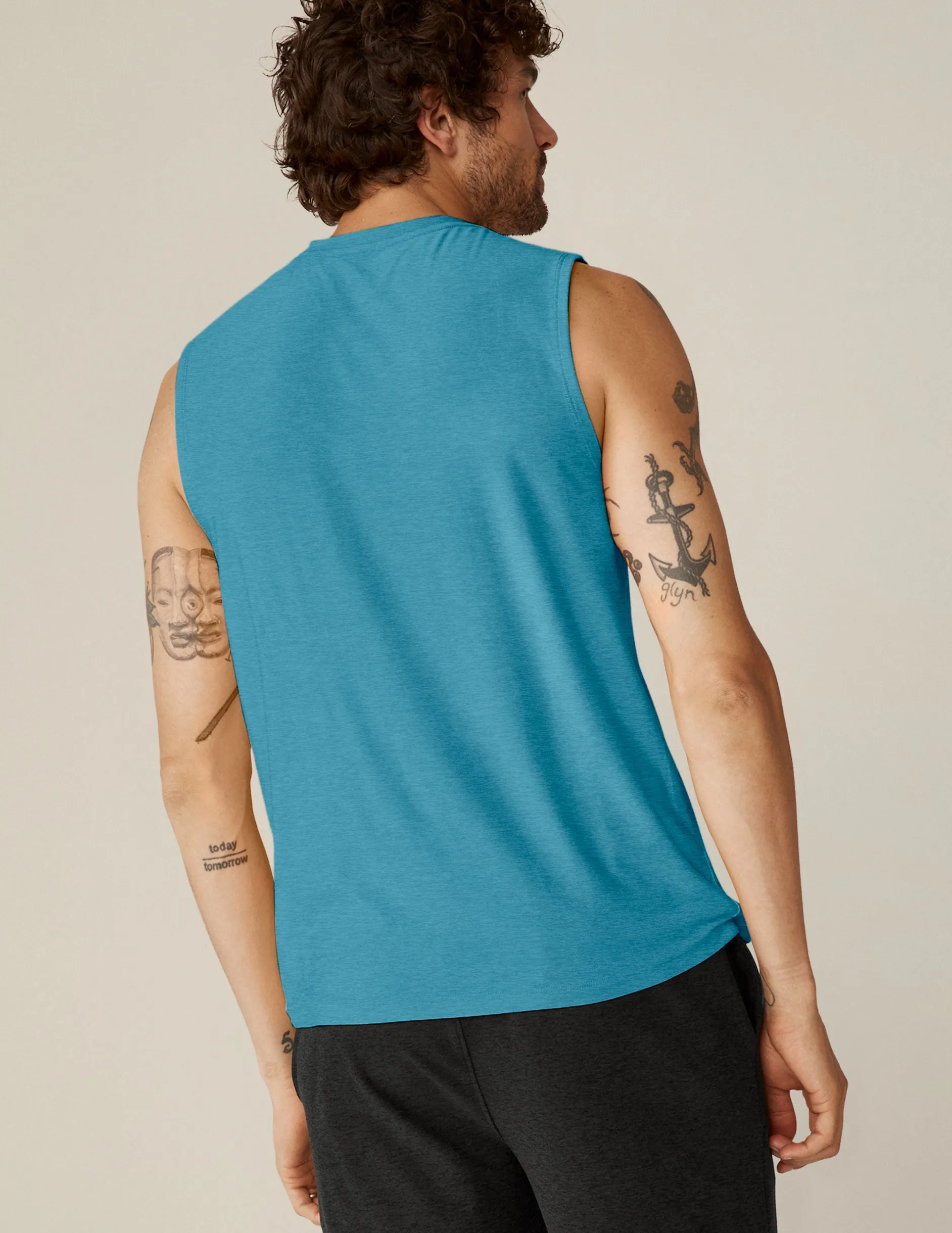 Featherweight Freeflo Men's Muscle Tank 2.0 sold by Beyond Yoga product image thumbnail 3