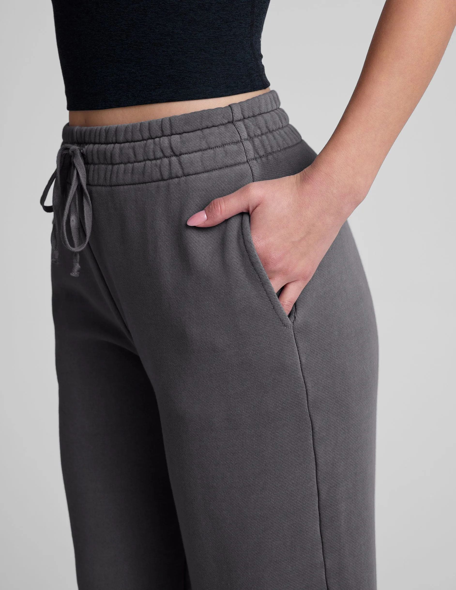 Cali Wide Leg Cropped Pant sold by Beyond Yoga product image thumbnail 5