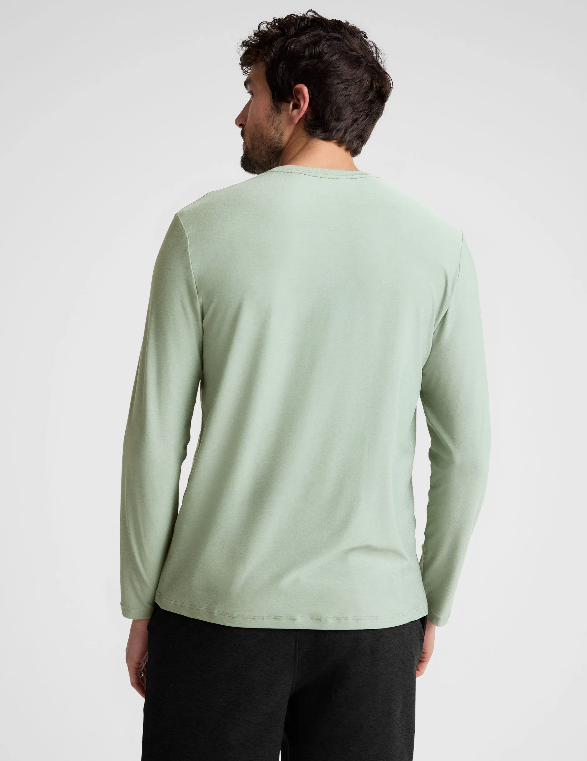 Always Beyond Men's Long Sleeve Crew 2.0 sold by Beyond Yoga product image thumbnail 4