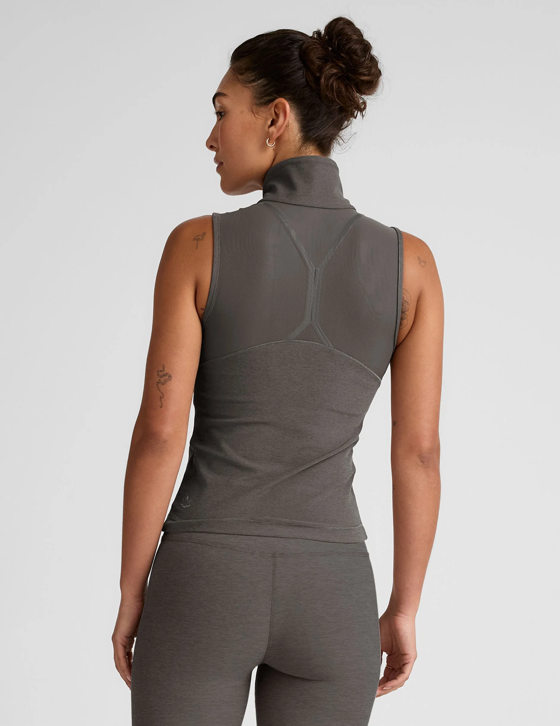 Venice Zip-Front Vest sold by Beyond Yoga product image thumbnail 3