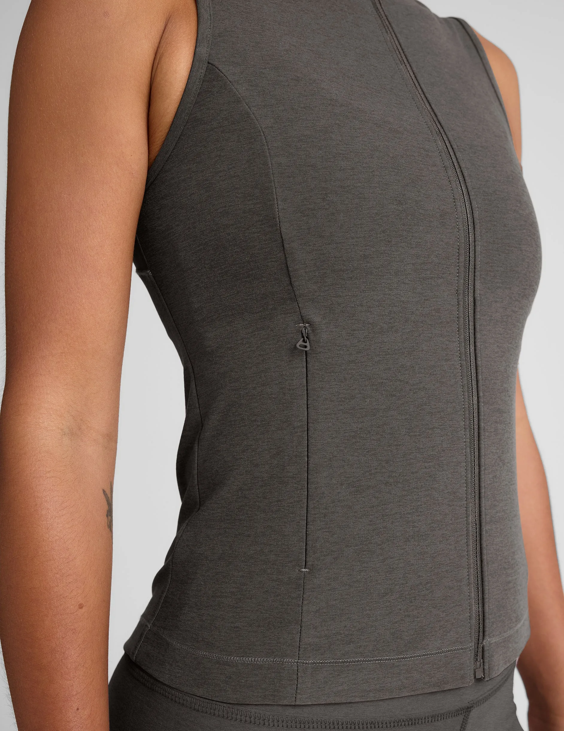Venice Zip-Front Vest sold by Beyond Yoga product image thumbnail 4
