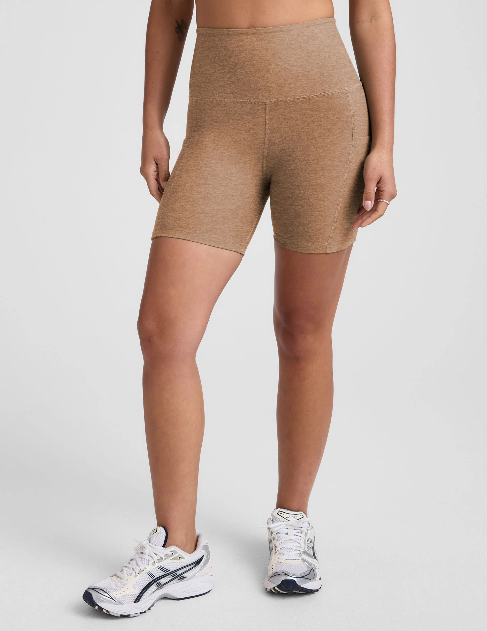 Spacedye Keep Pace 5" Pocket Short sold by Beyond Yoga product image thumbnail 2