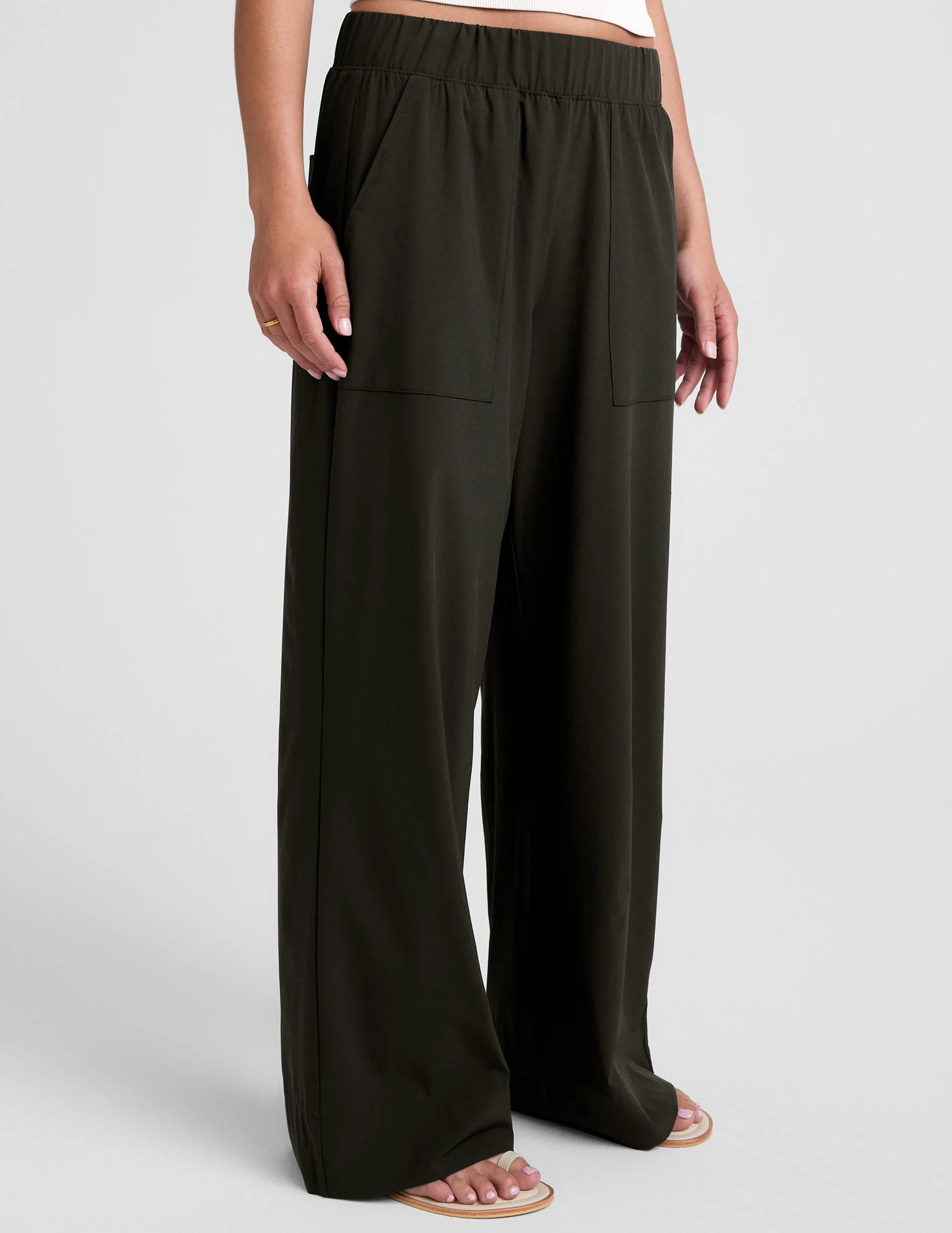 Easy Wide Leg Pant 31" sold by Beyond Yoga product image thumbnail 3