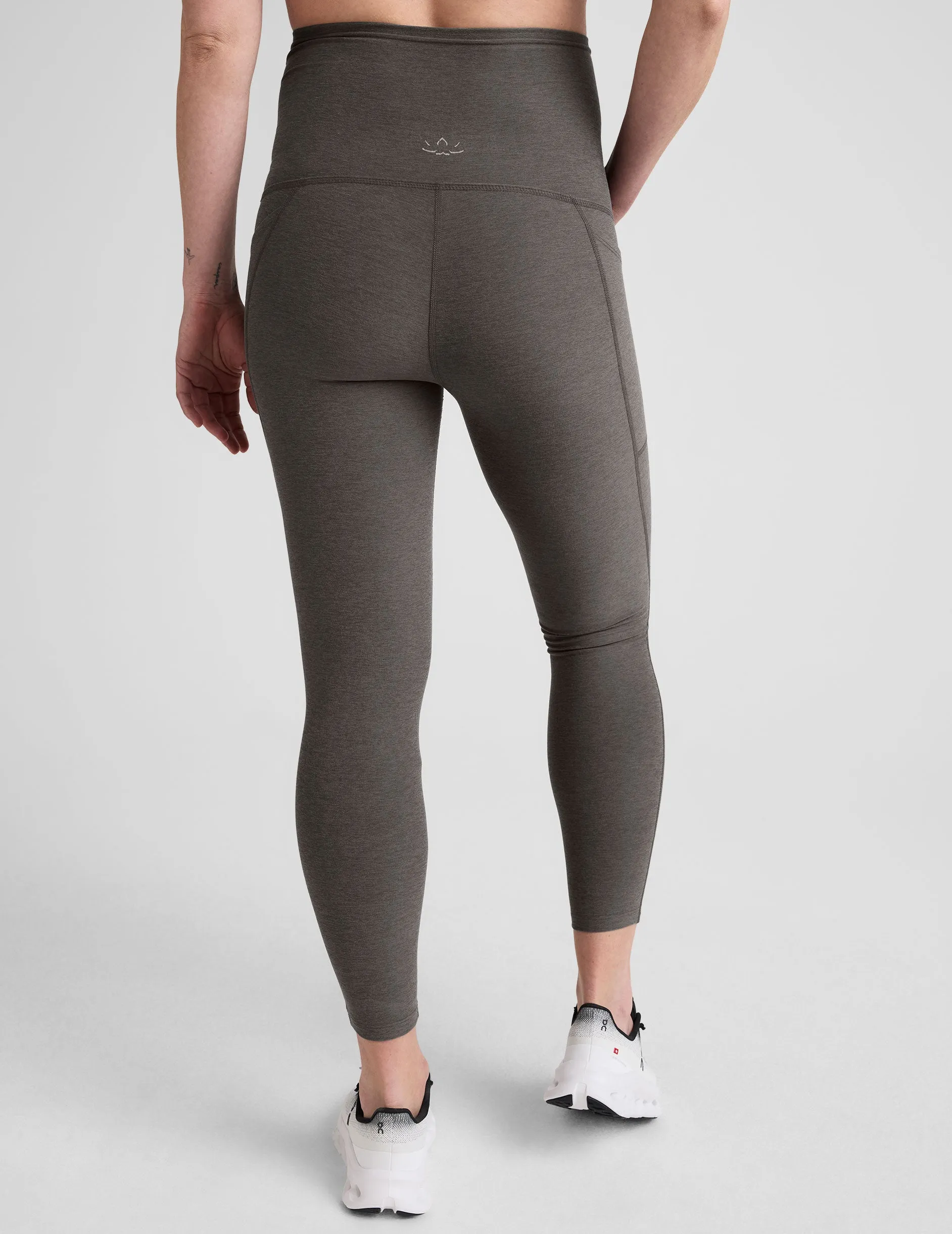 Spacedye Love the Bump Maternity Pocket Midi Legging sold by Beyond Yoga product image thumbnail 4