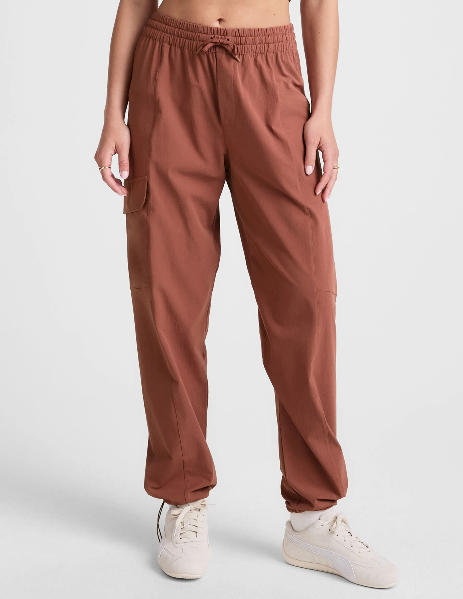 Peak Pant sold by Beyond Yoga product image thumbnail 2