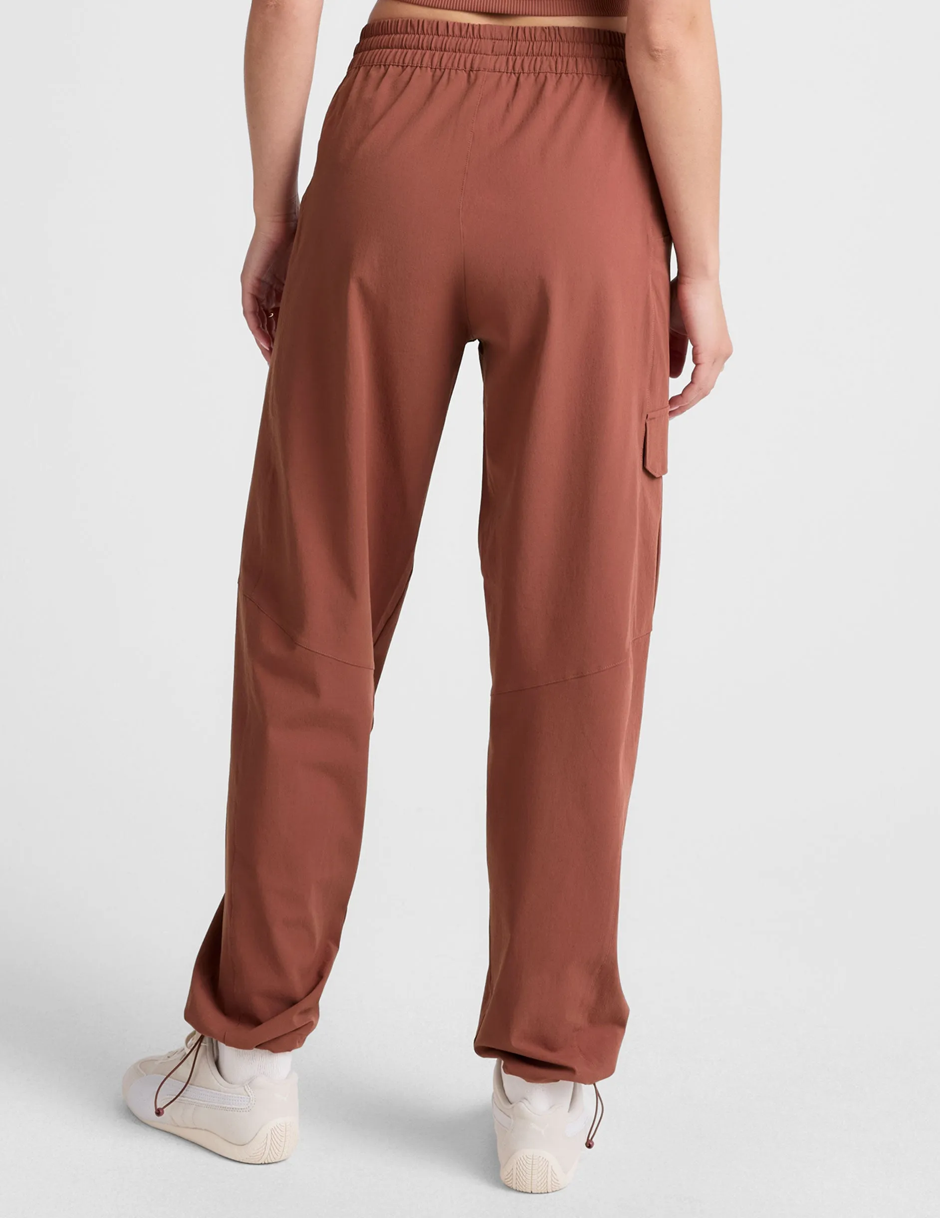 Peak Pant sold by Beyond Yoga product image thumbnail 4