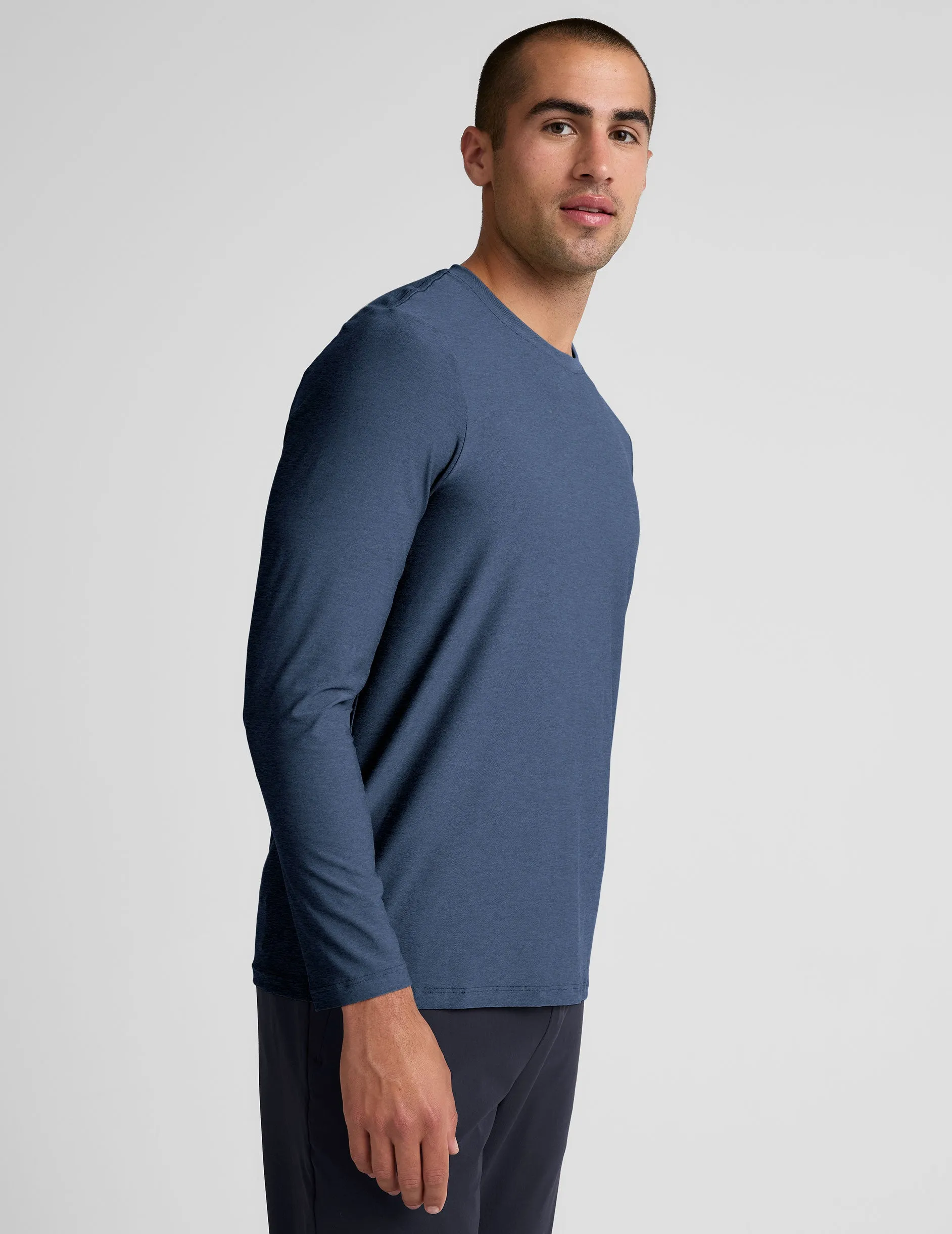 Always Beyond Men's Long Sleeve Crew 2.0 sold by Beyond Yoga product image thumbnail 2