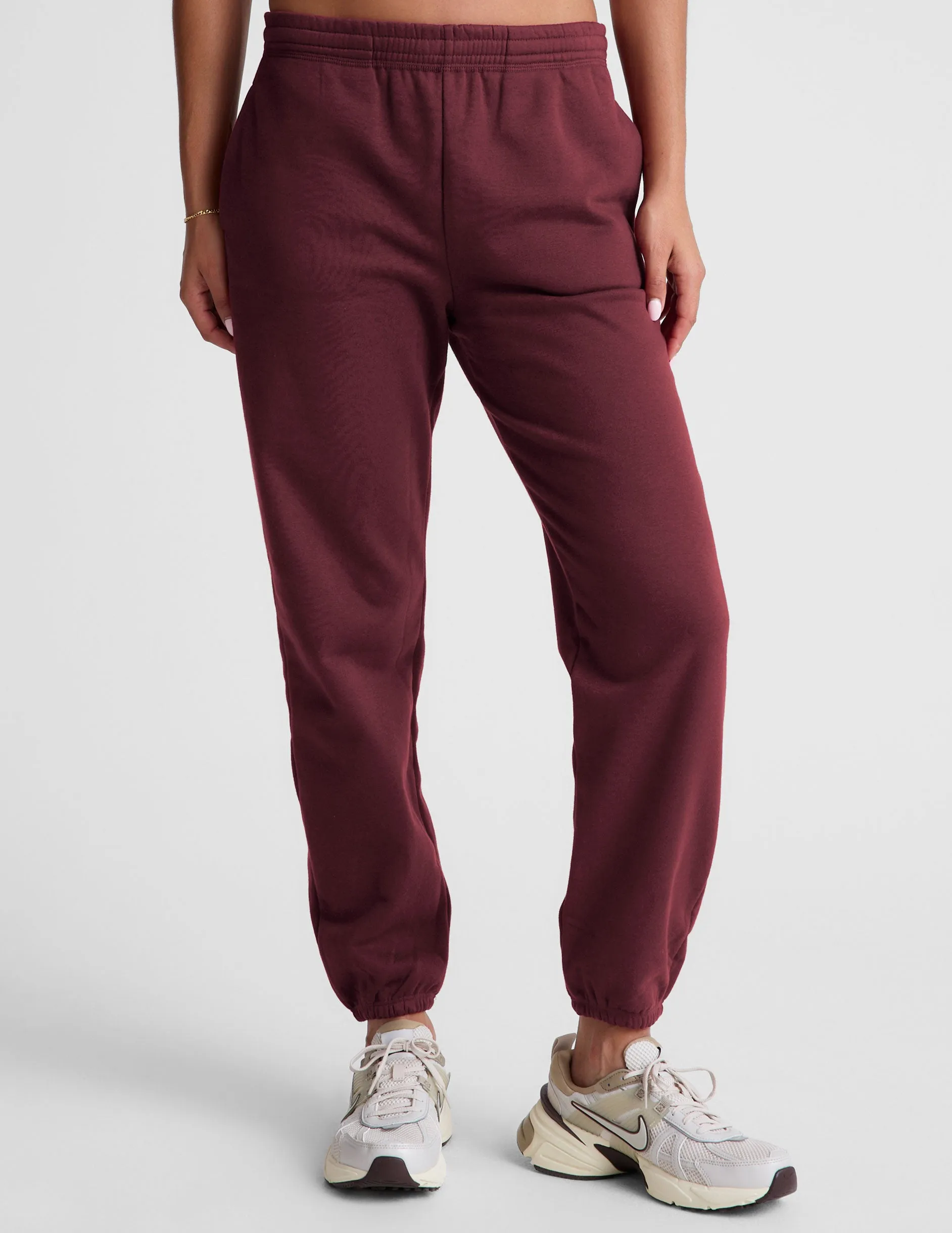 LuxeFleece Sweatpant sold by Beyond Yoga product image thumbnail 3