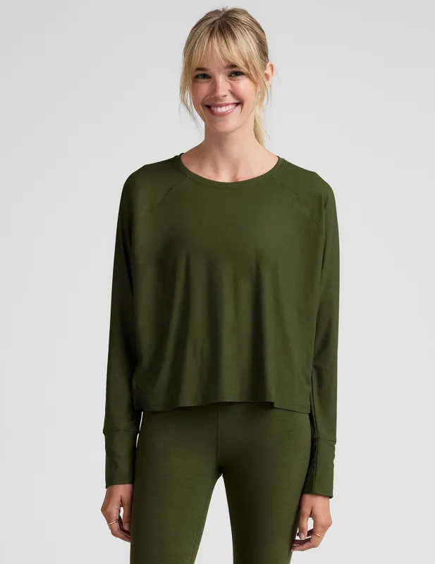 Featherweight Daydreamer Pullover sold by Beyond Yoga