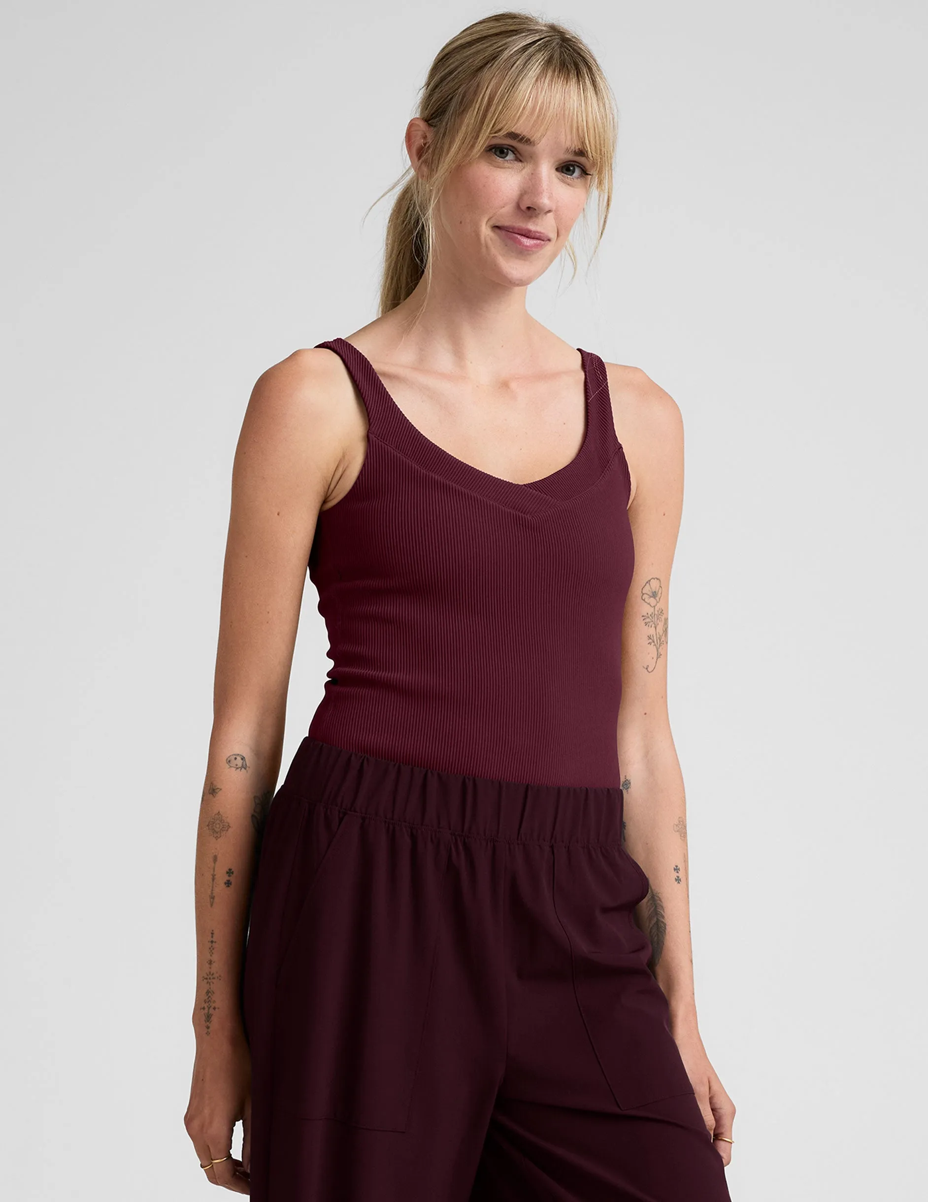 Impulse Ribbed Classic Tank sold by Beyond Yoga product image thumbnail 2
