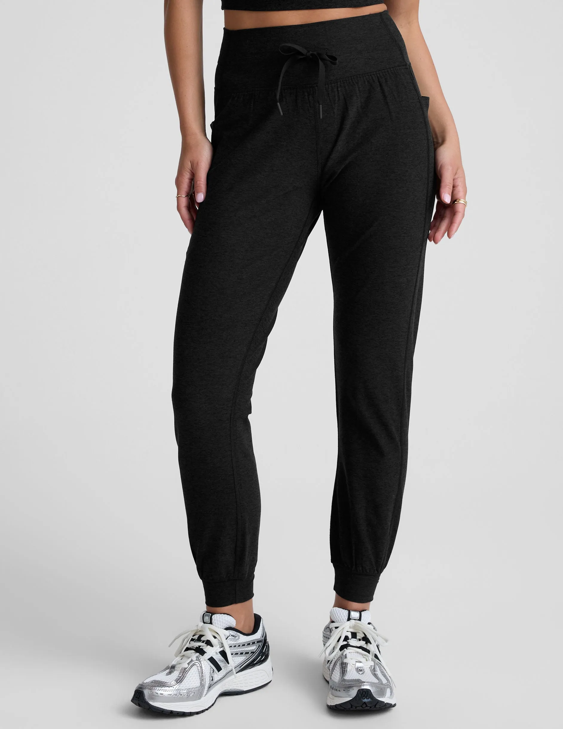 Spacedye Go Pocket Jogger sold by Beyond Yoga product image thumbnail 3