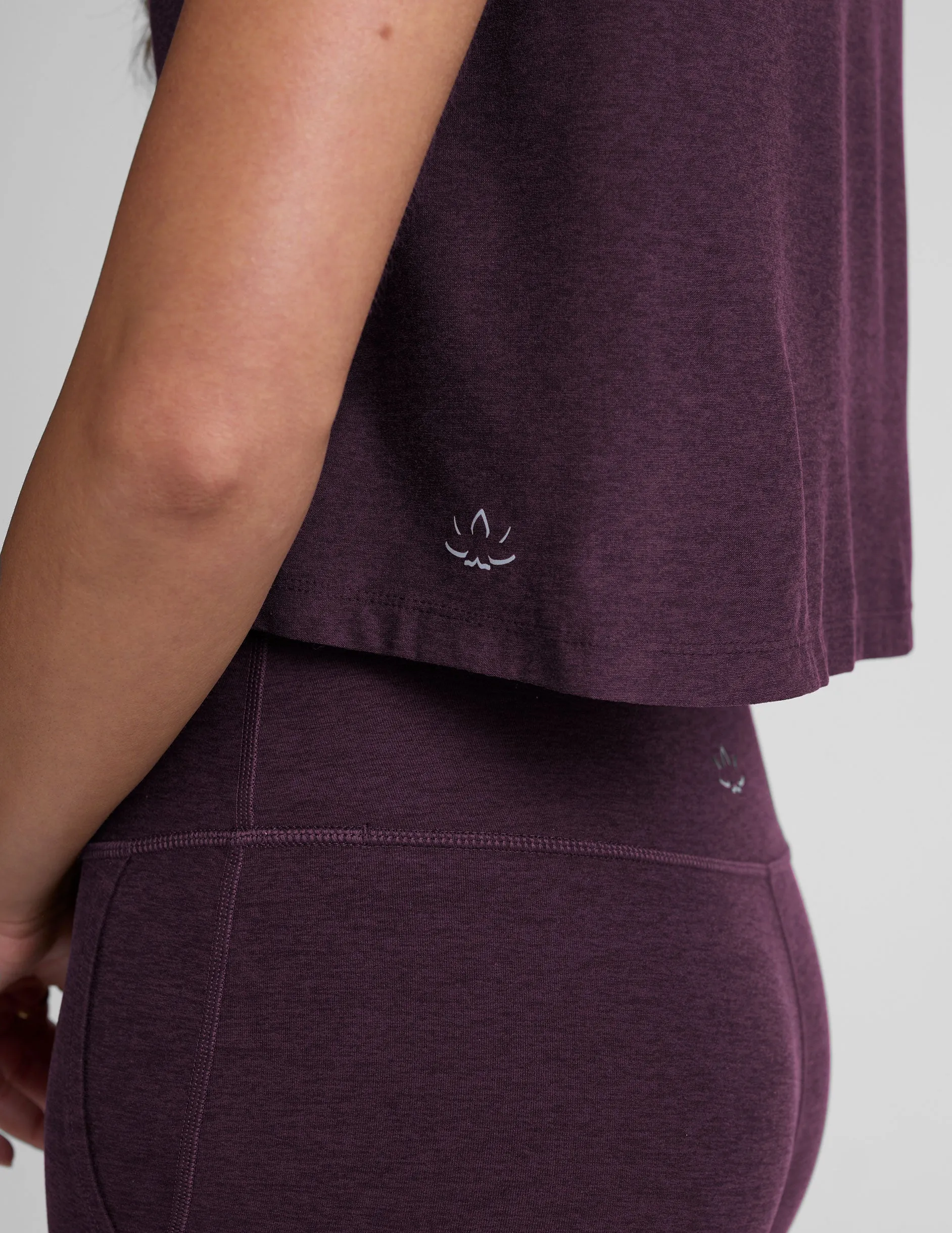 Featherweight Supreme Cropped Tee sold by Beyond Yoga product image thumbnail 4